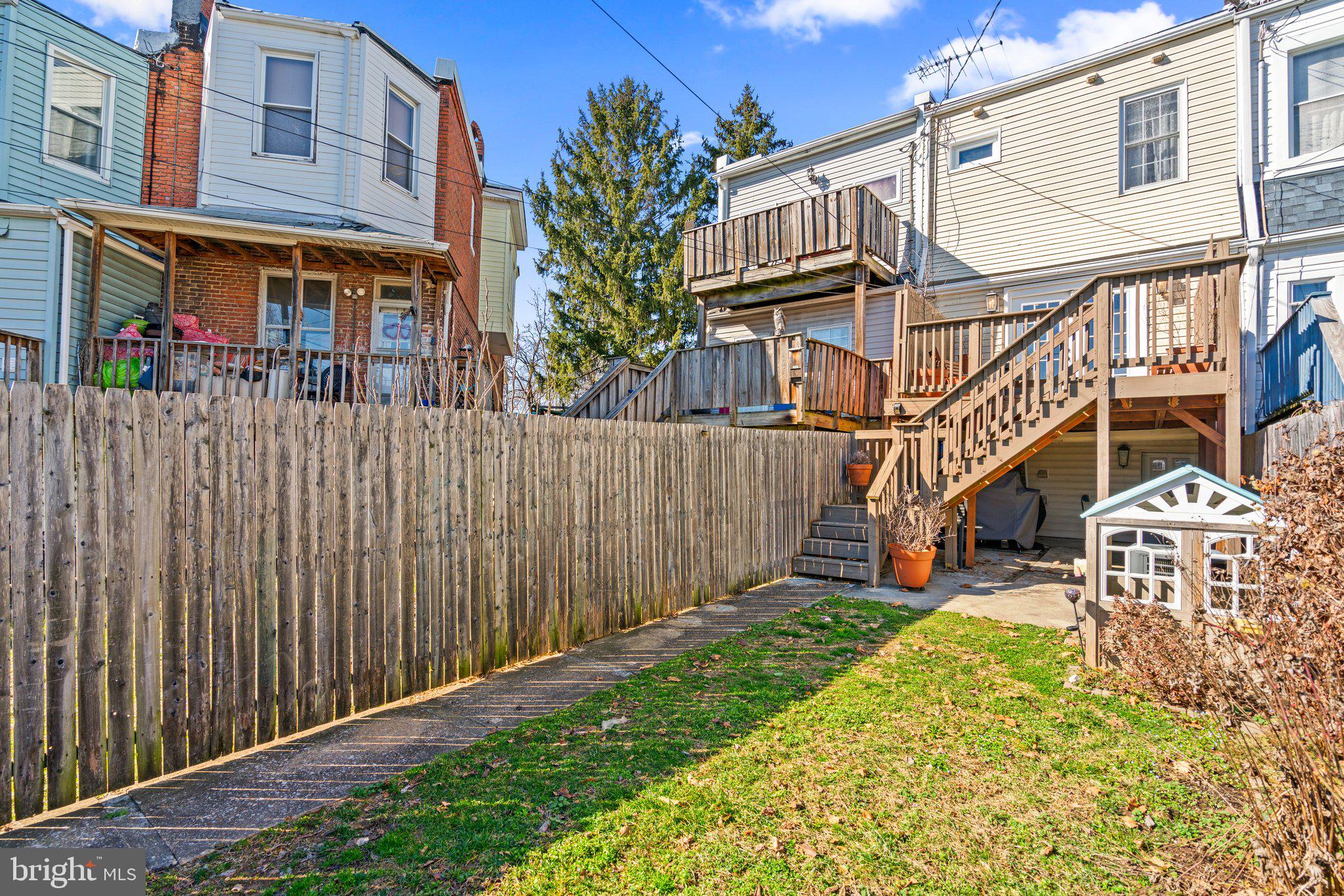 HAMPDEN HISTORIC DISTRICT - Residential