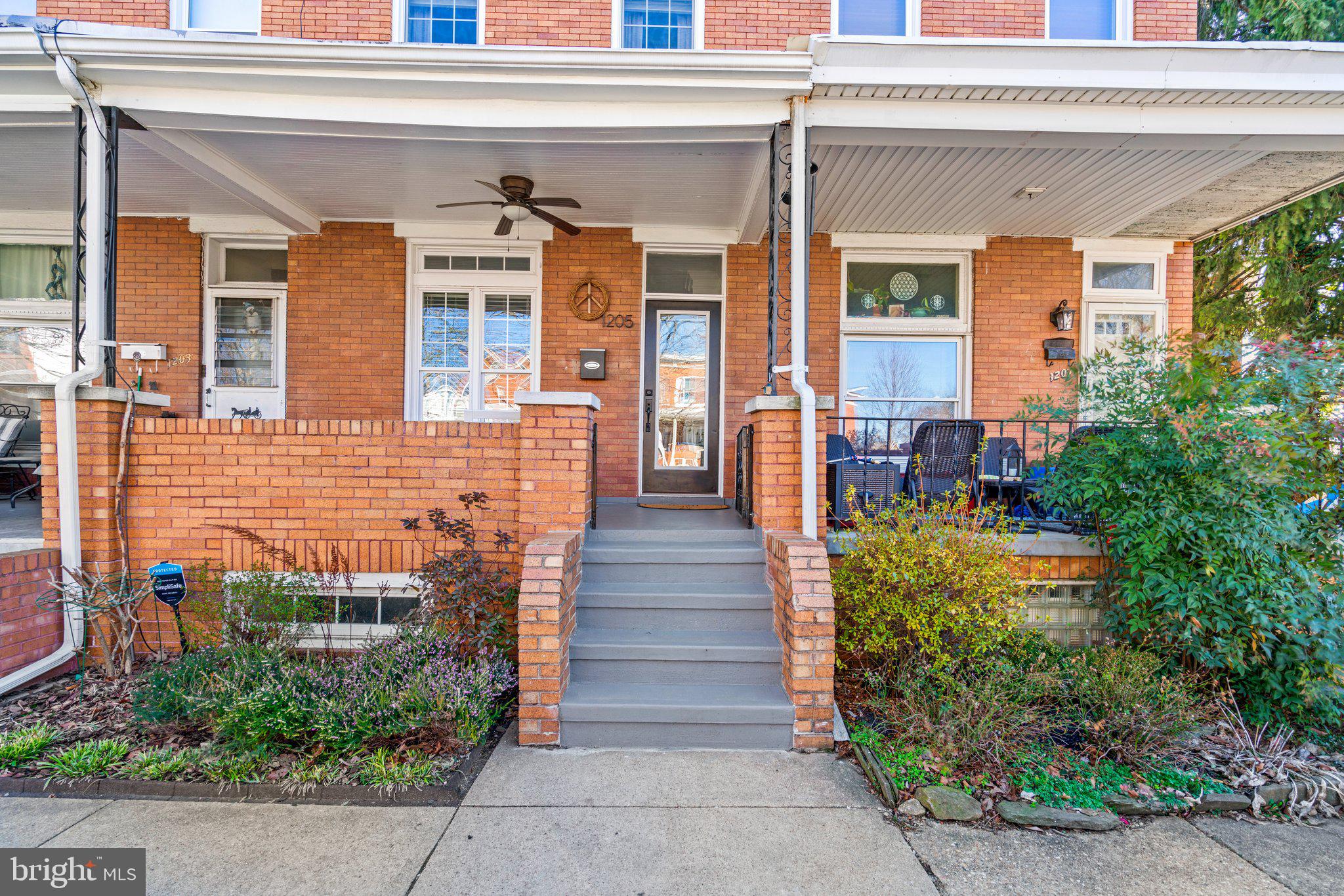 HAMPDEN HISTORIC DISTRICT - Residential