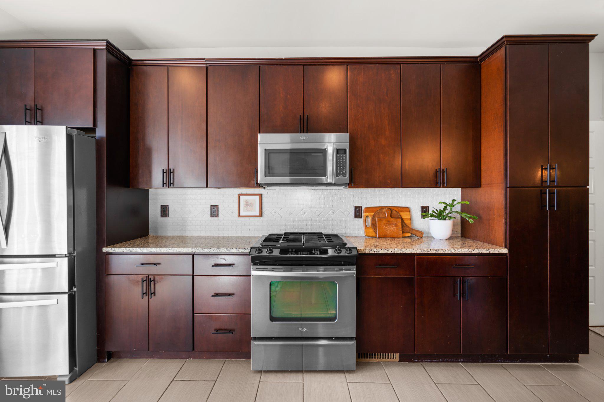 HAMPDEN HISTORIC DISTRICT - Residential