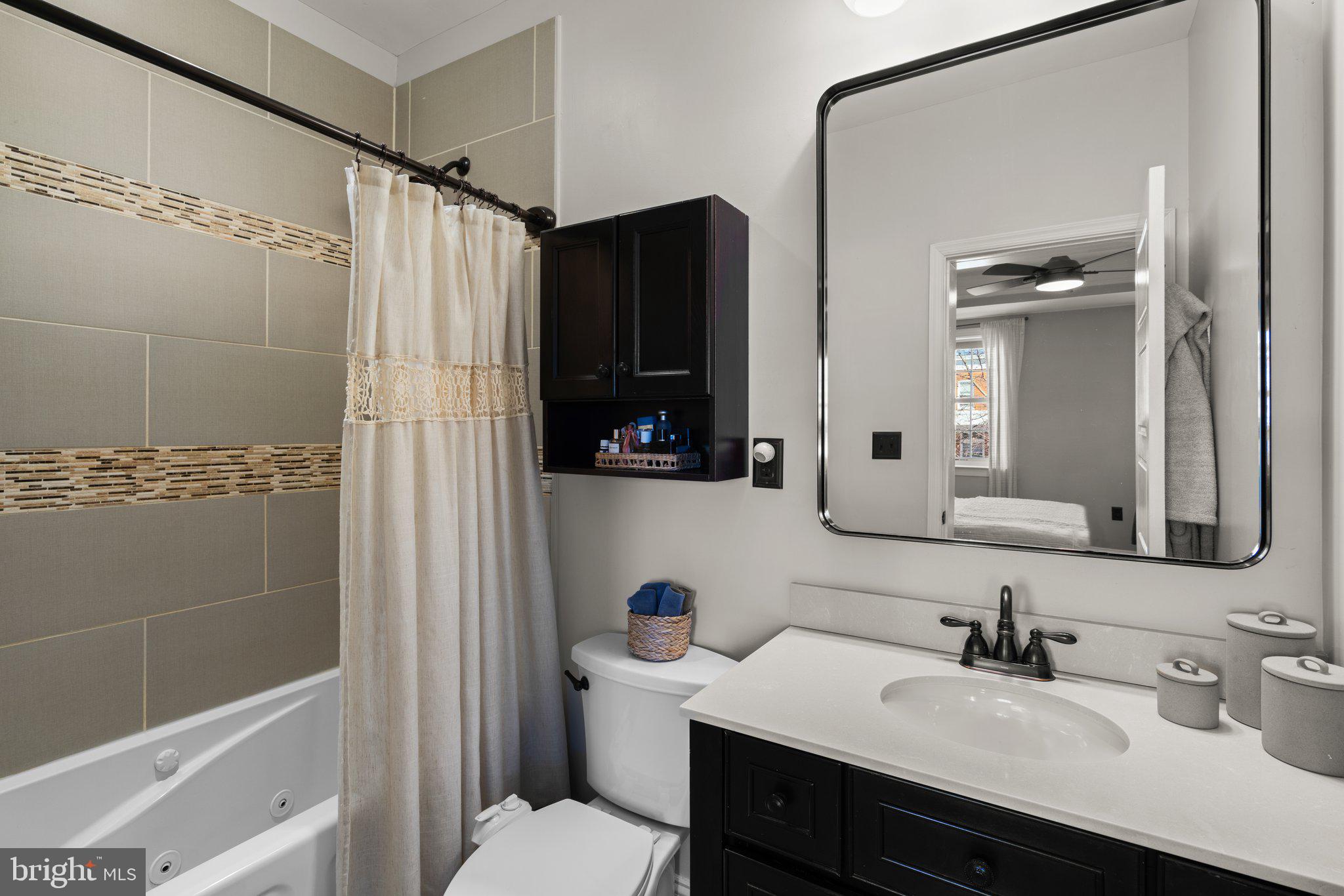 HAMPDEN HISTORIC DISTRICT - Residential