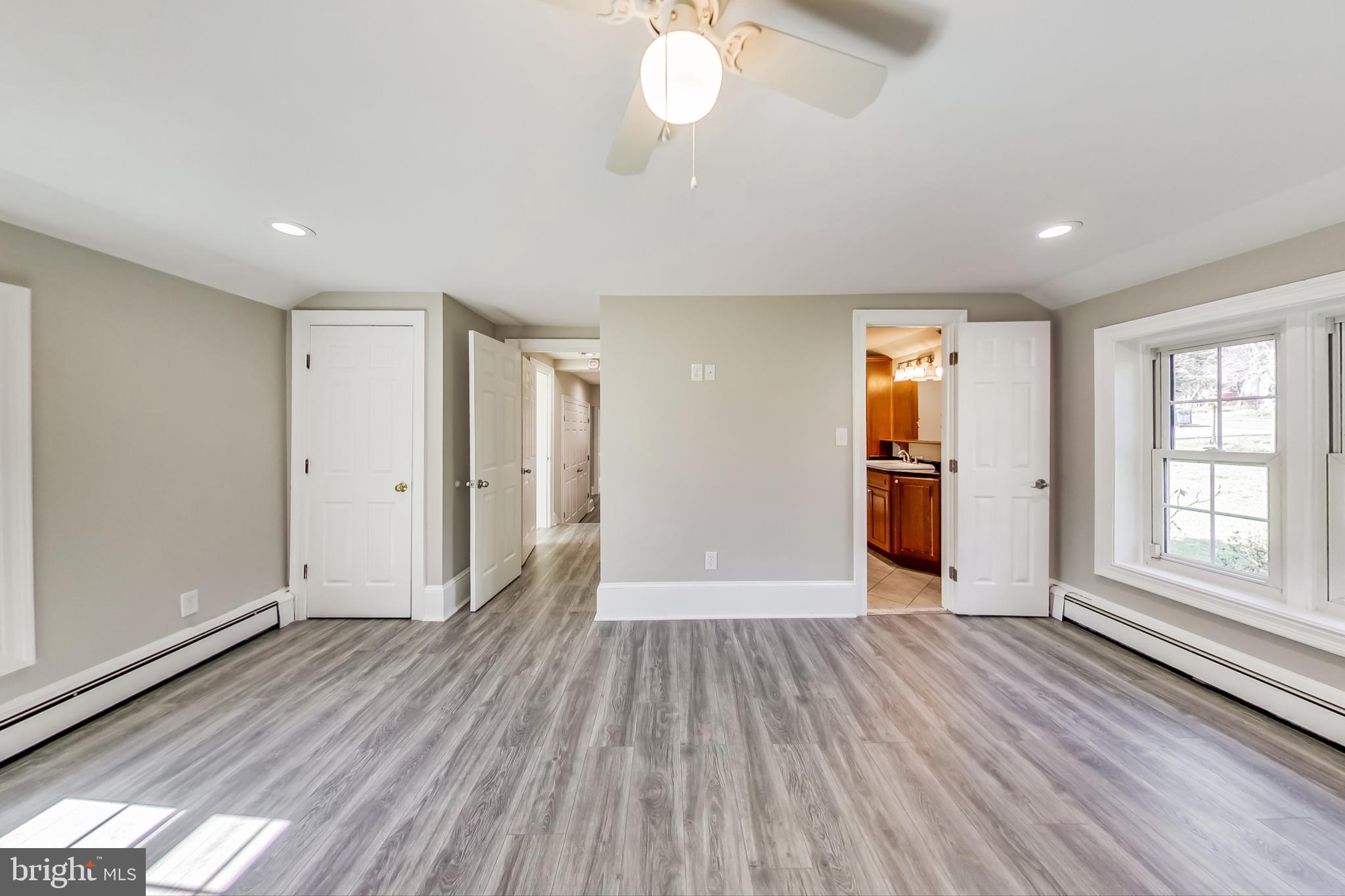 BEVERLY FARMS - Residential