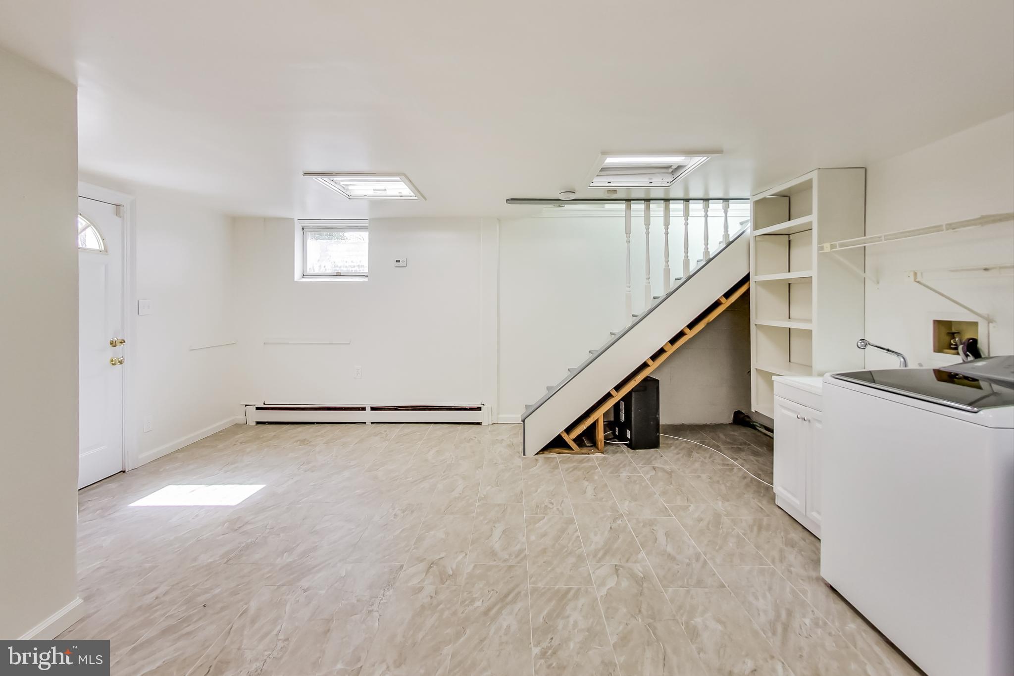 BEVERLY FARMS - Residential