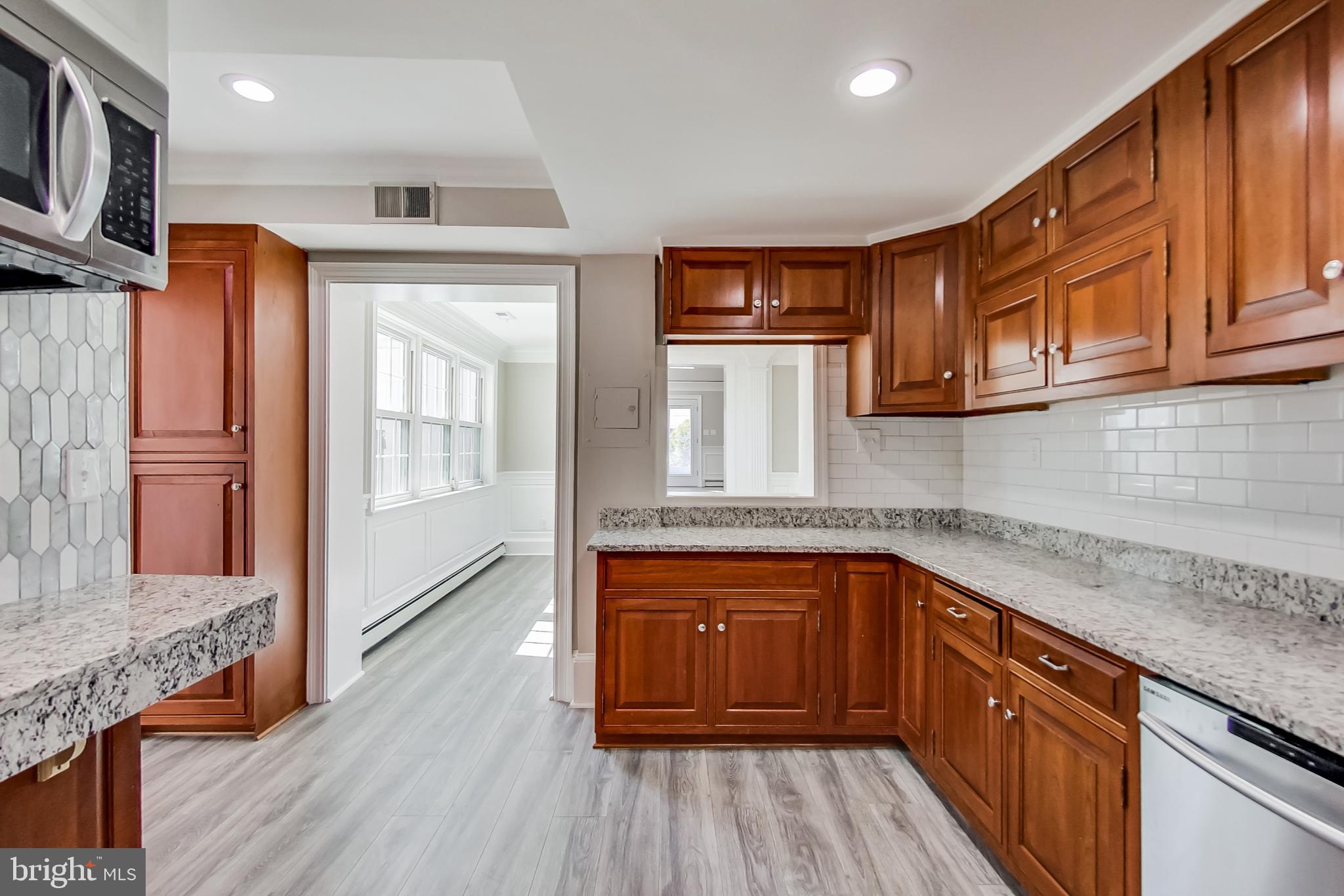 BEVERLY FARMS - Residential