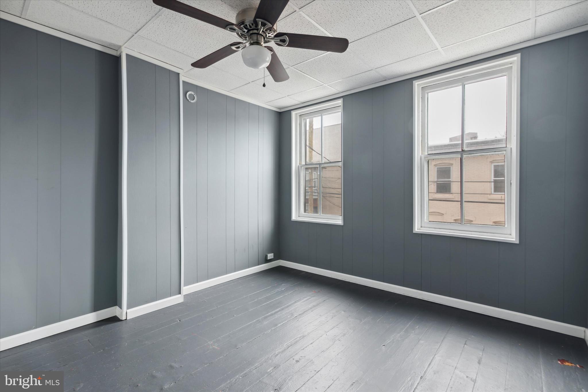 MANTUA - Residential