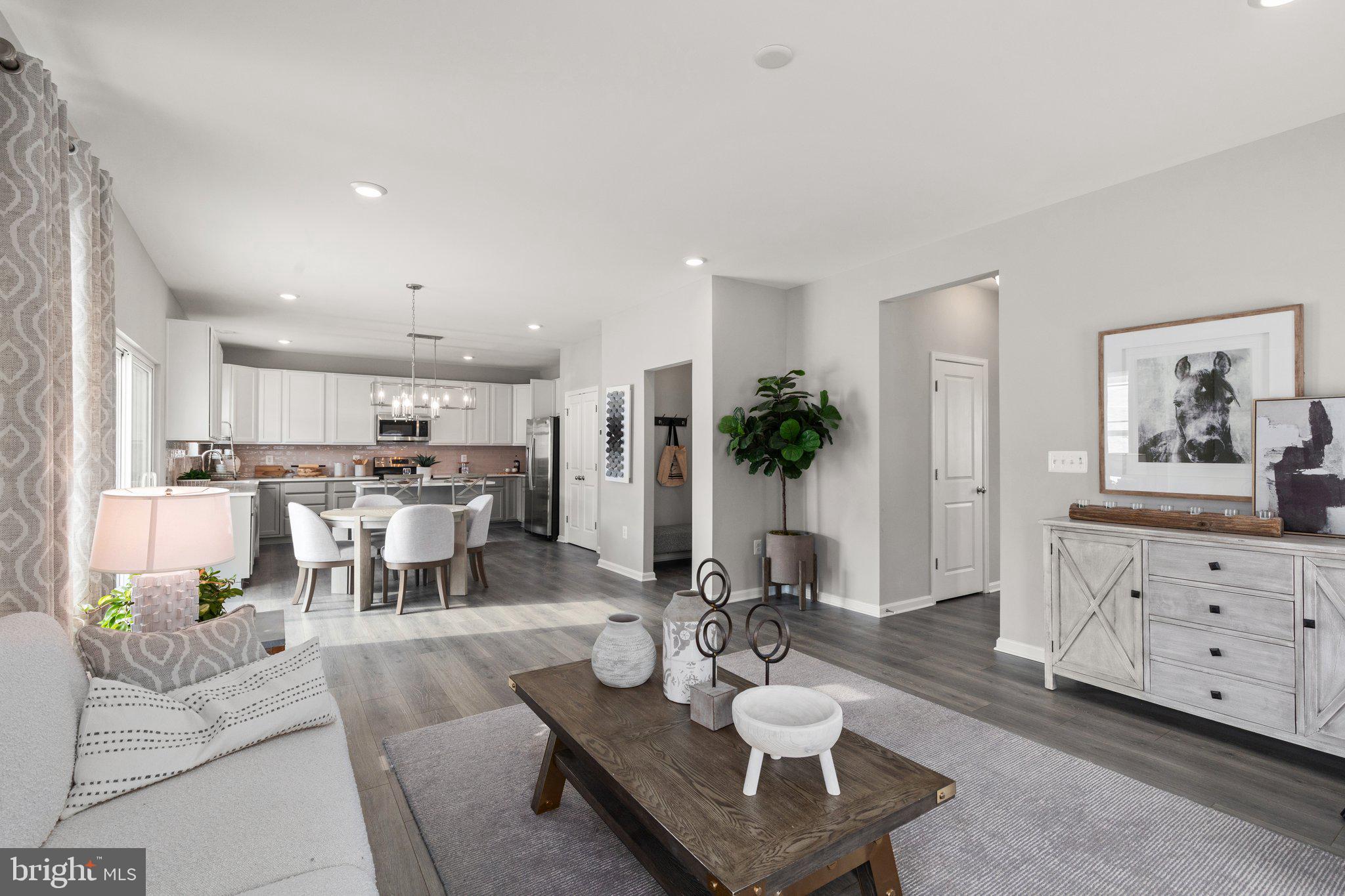TRIMBLE HILLS - Residential