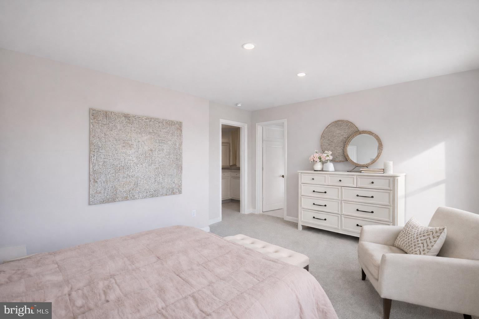 TRIMBLE HILLS - Residential