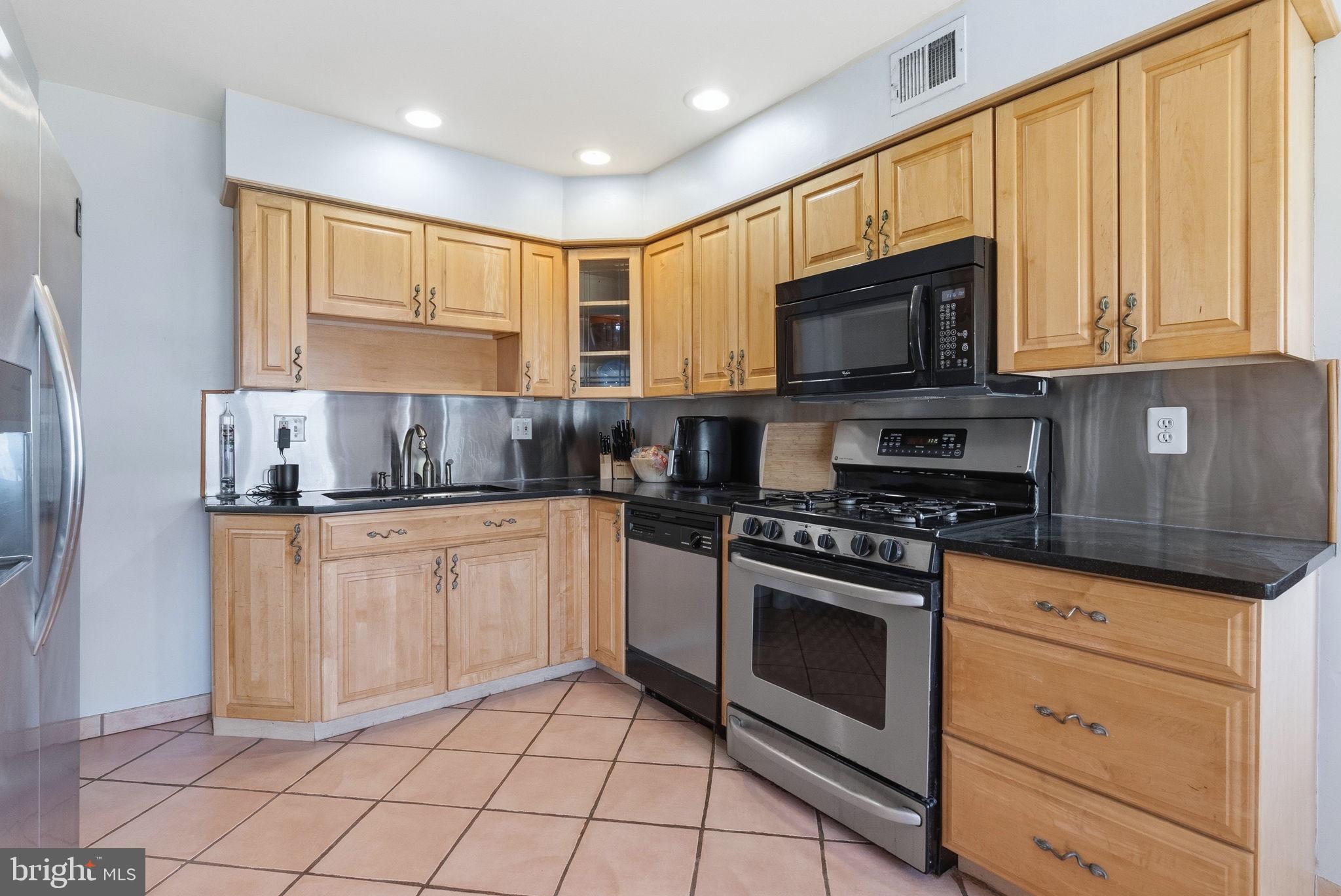 PINE VALLEY - Residential