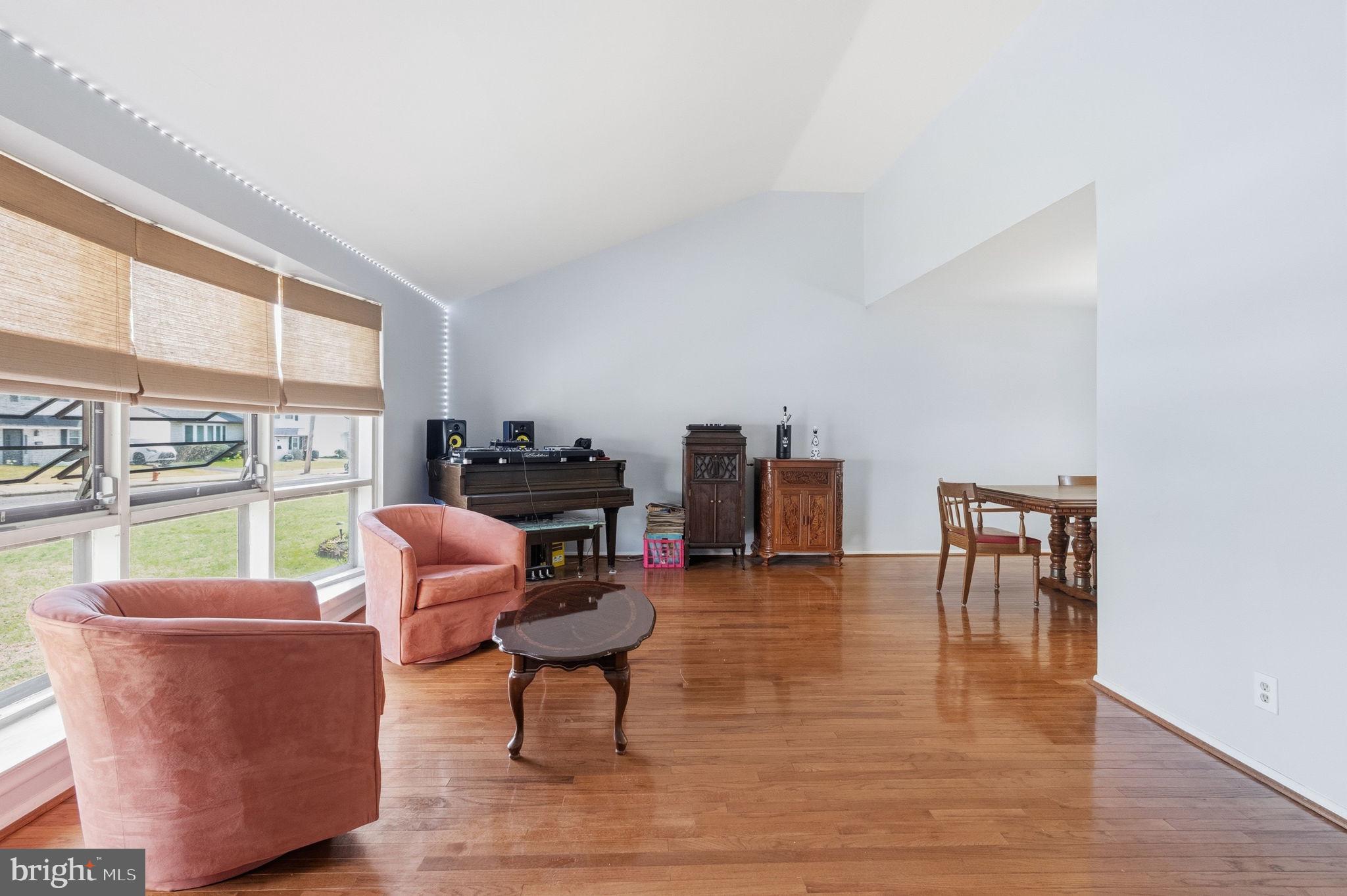 PINE VALLEY - Residential