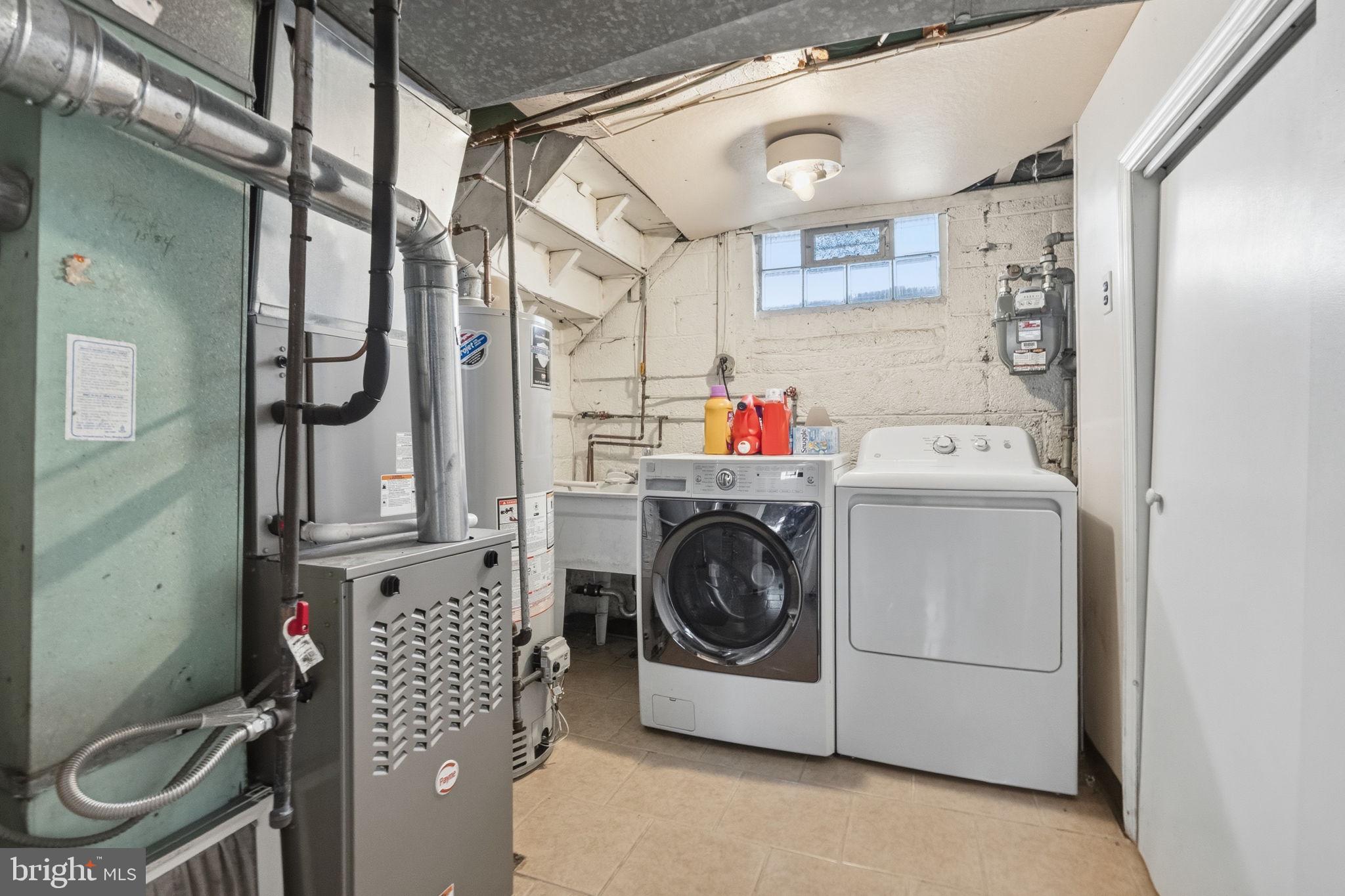 PINE VALLEY - Residential