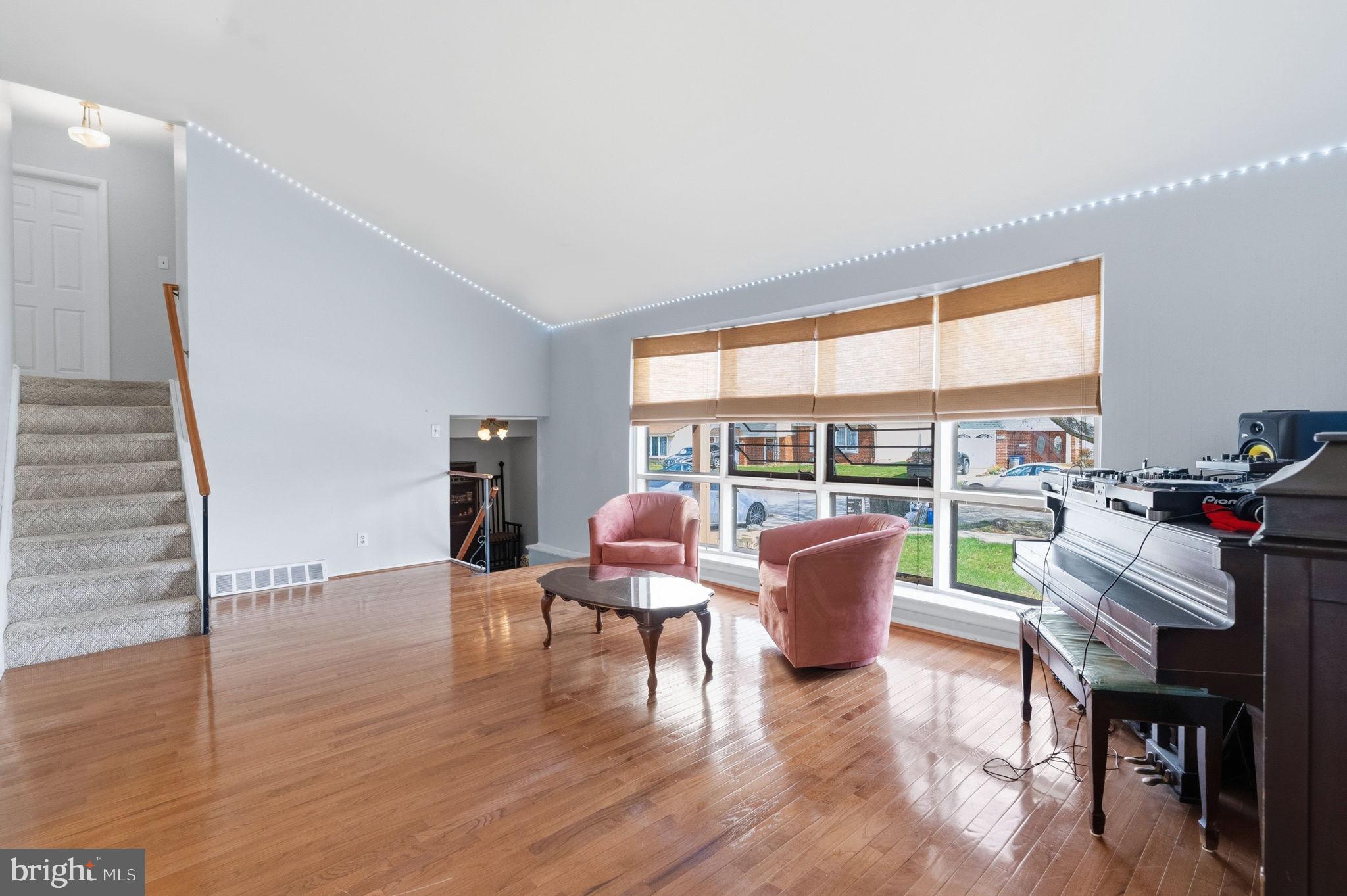 PINE VALLEY - Residential