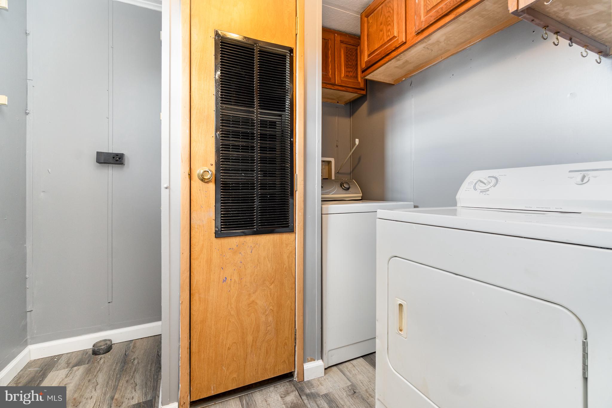 PALM CITY PARK - Residential