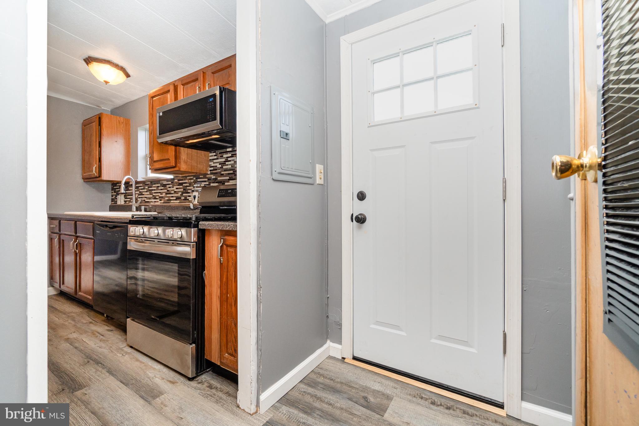 PALM CITY PARK - Residential