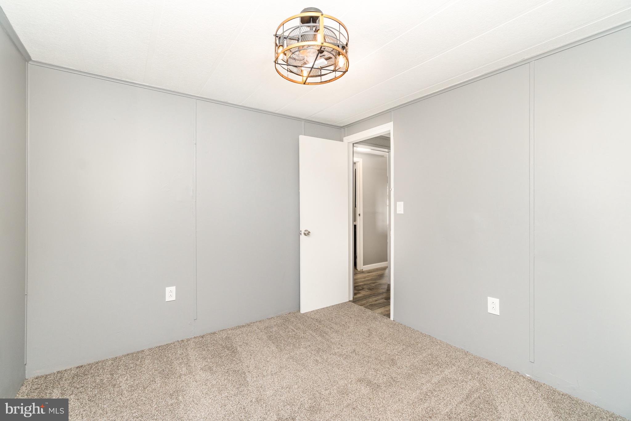 PALM CITY PARK - Residential