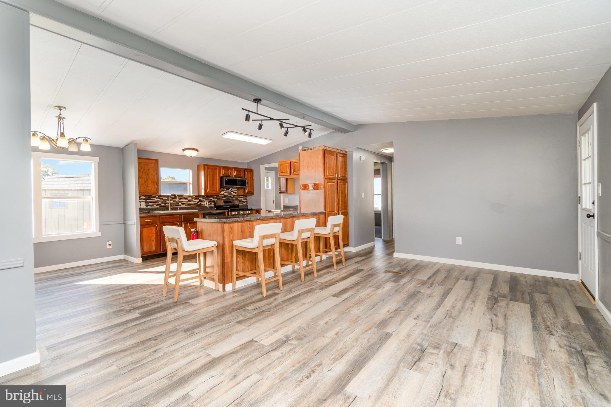 PALM CITY PARK - Residential