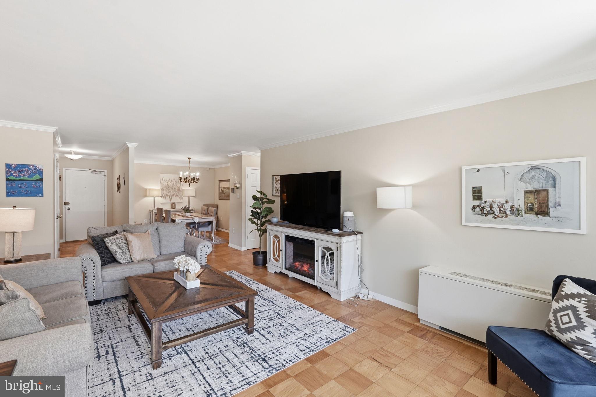 3001 VEAZEY TERRACE NW 923