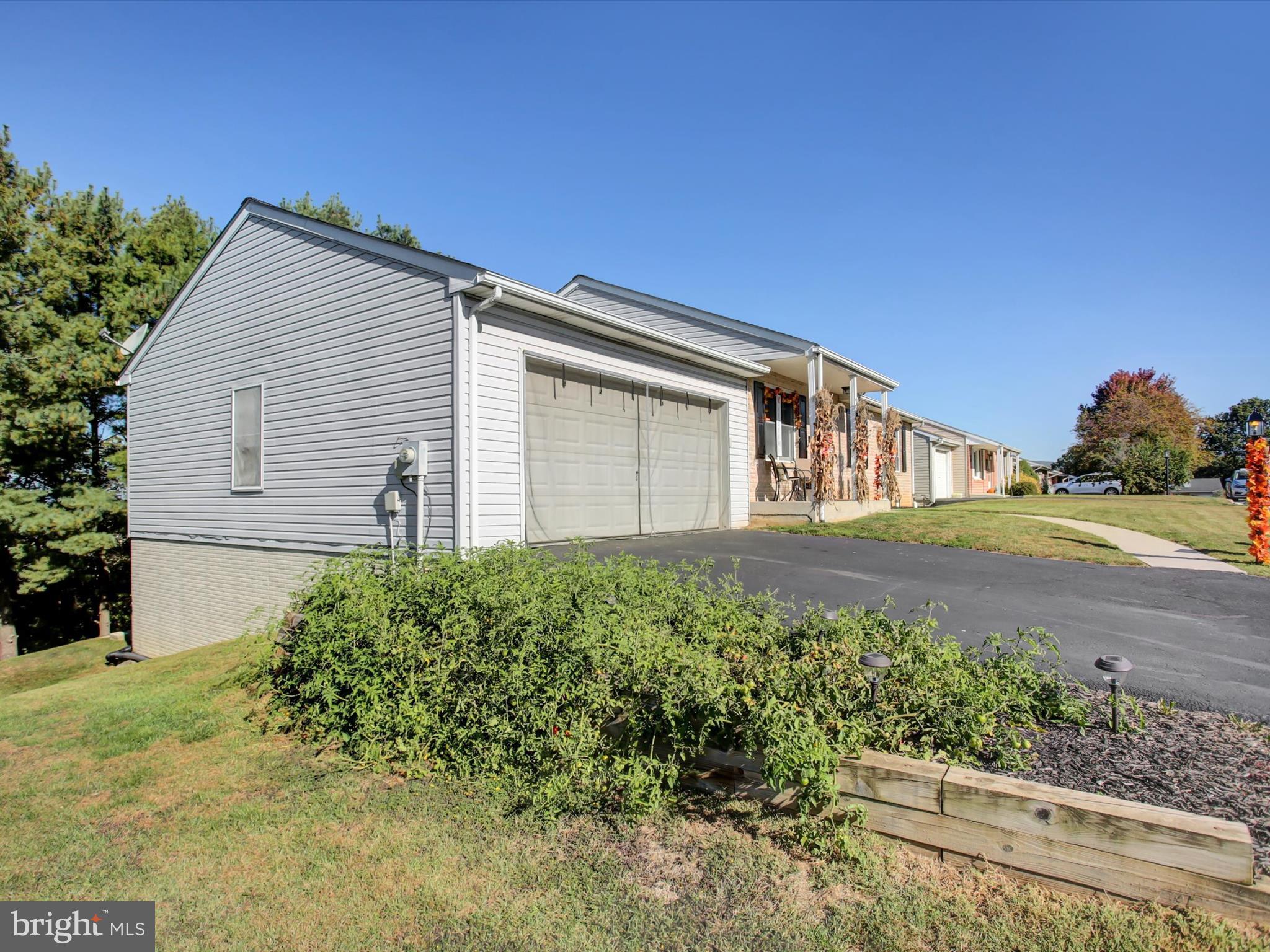 WAYNESBORO - Residential