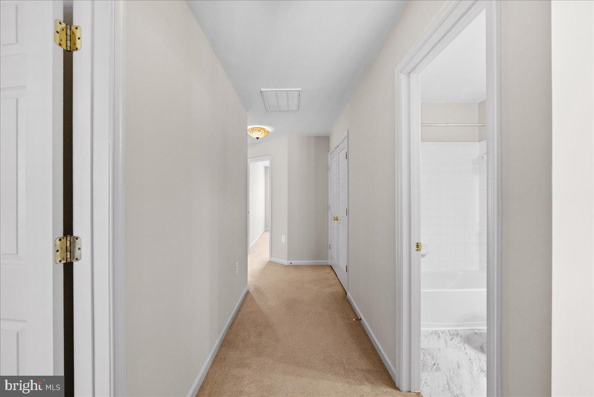 CENTREVILLE CROSSING - Residential