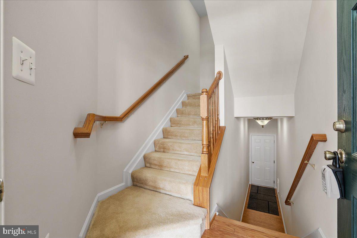 CENTREVILLE CROSSING - Residential