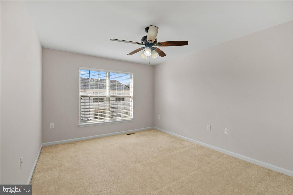 CENTREVILLE CROSSING - Residential