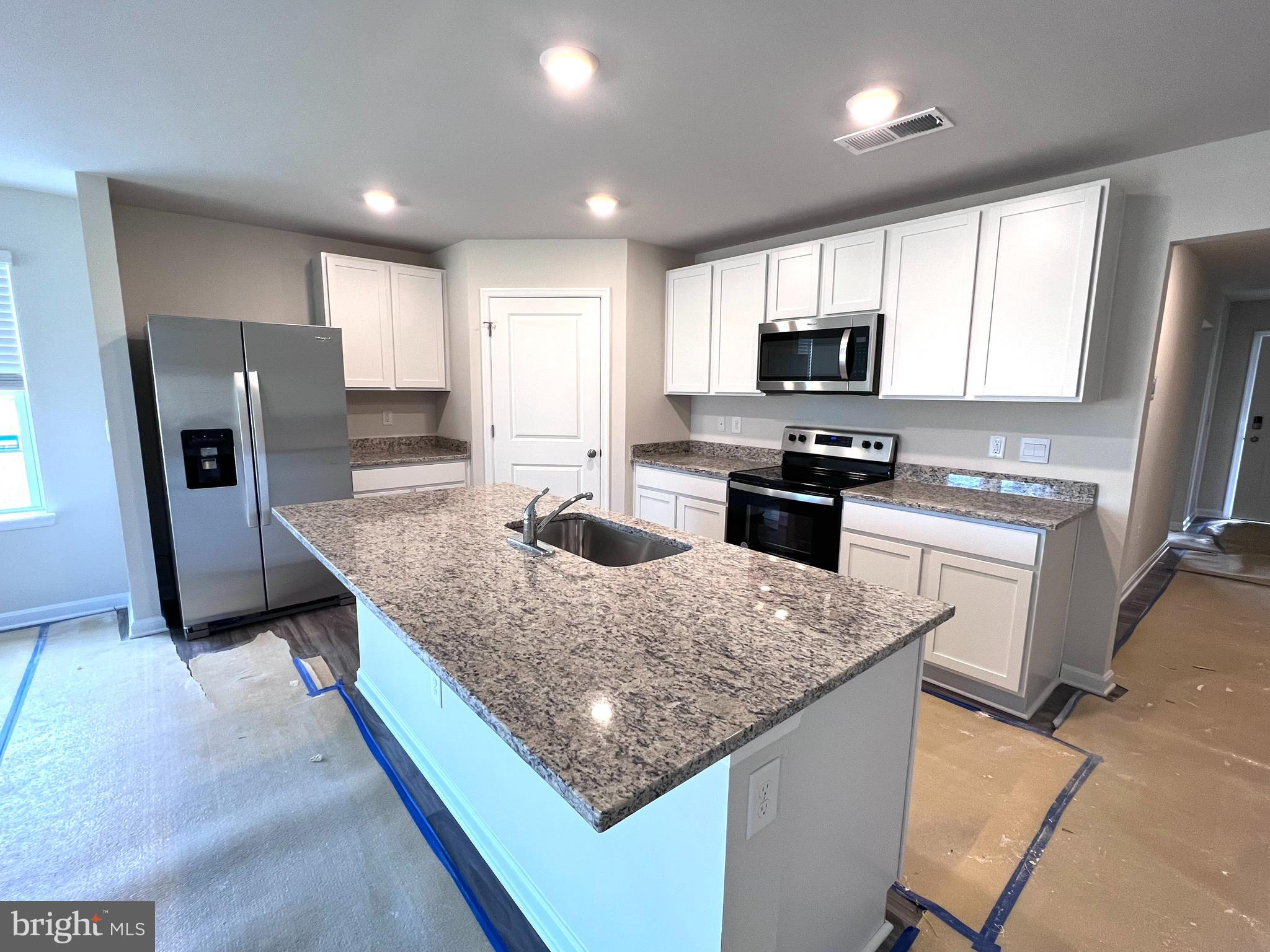 MAGNOLIA SPRINGS - Residential