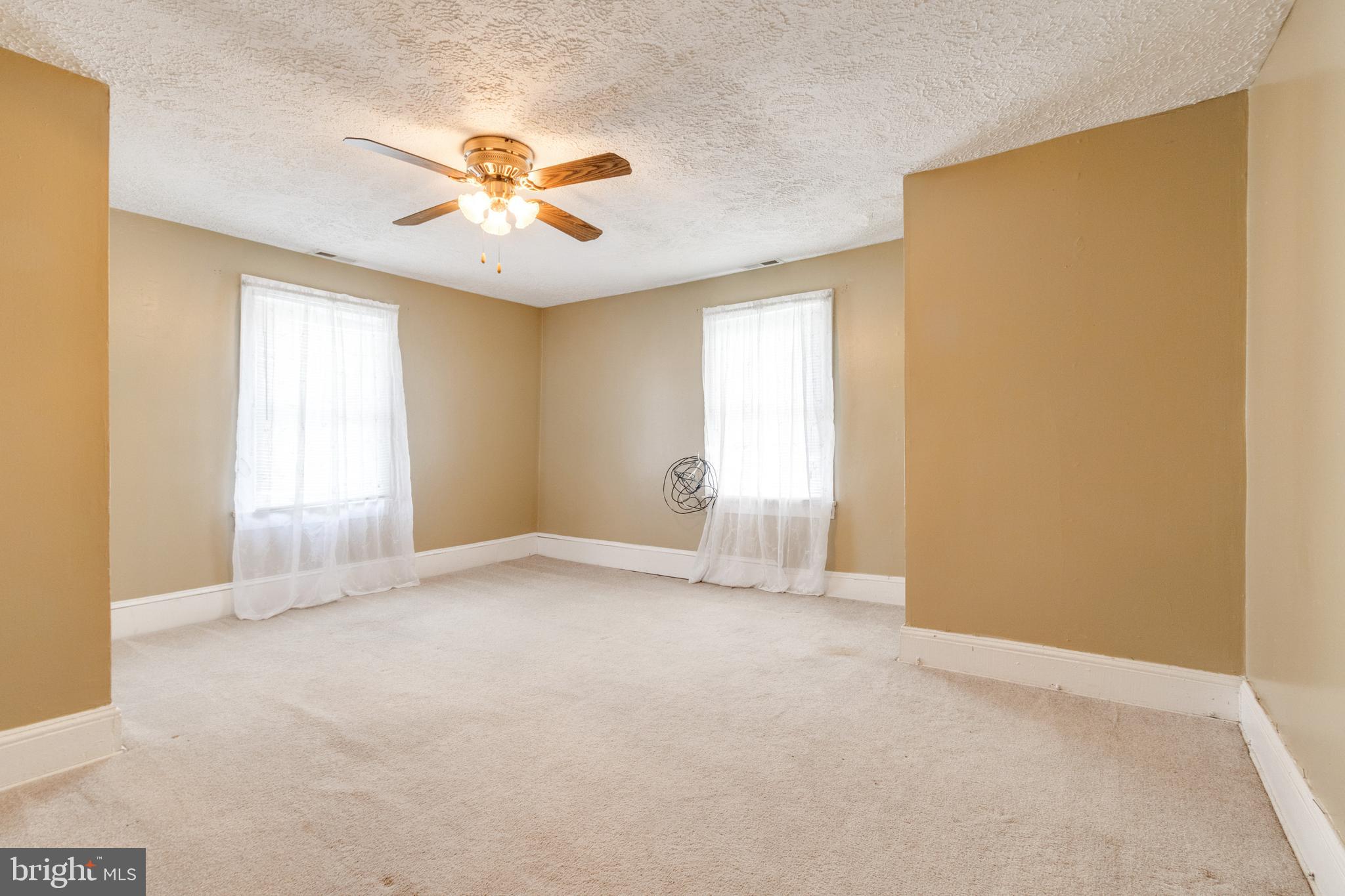 GORDONSVILLE - Residential