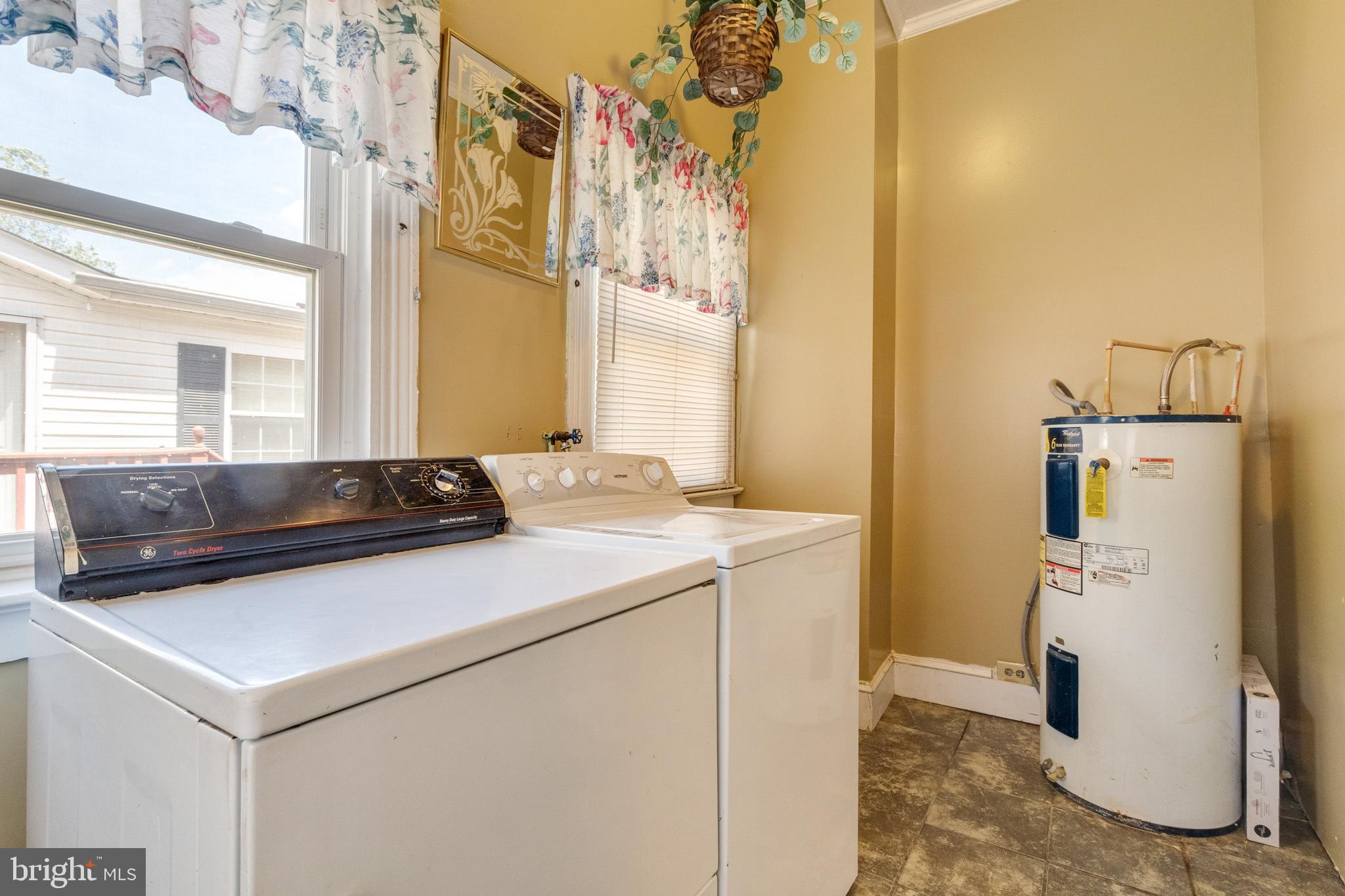 GORDONSVILLE - Residential