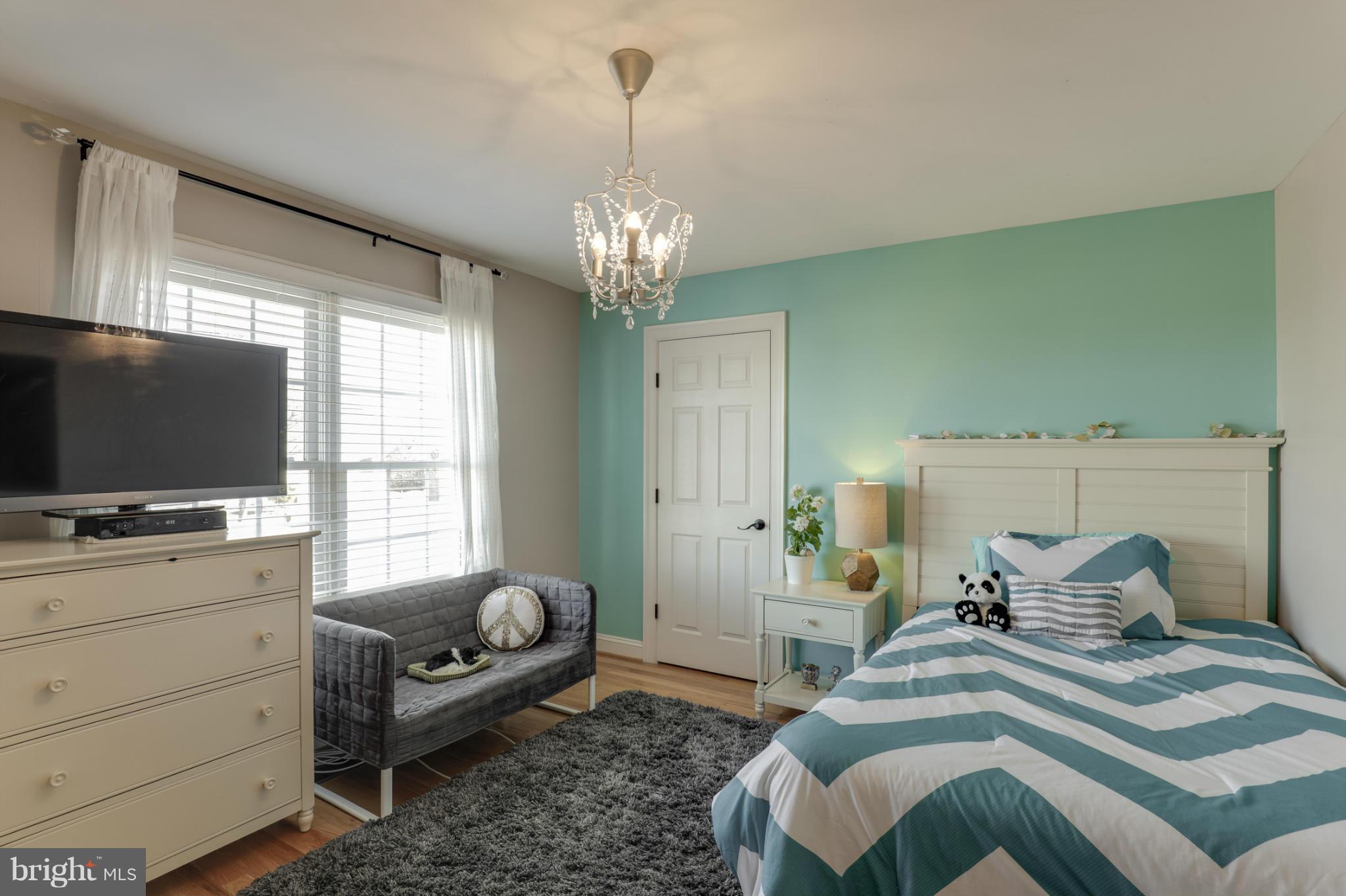 NEWPORT - Residential