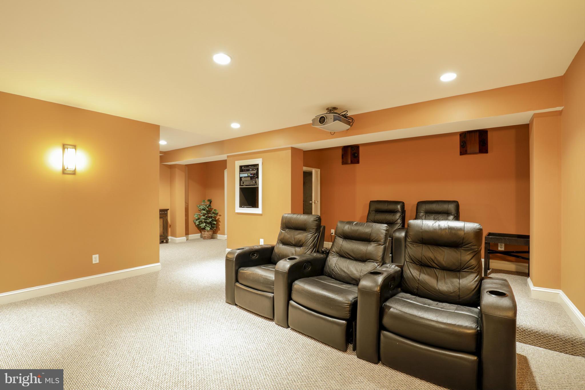 NEWPORT - Residential
