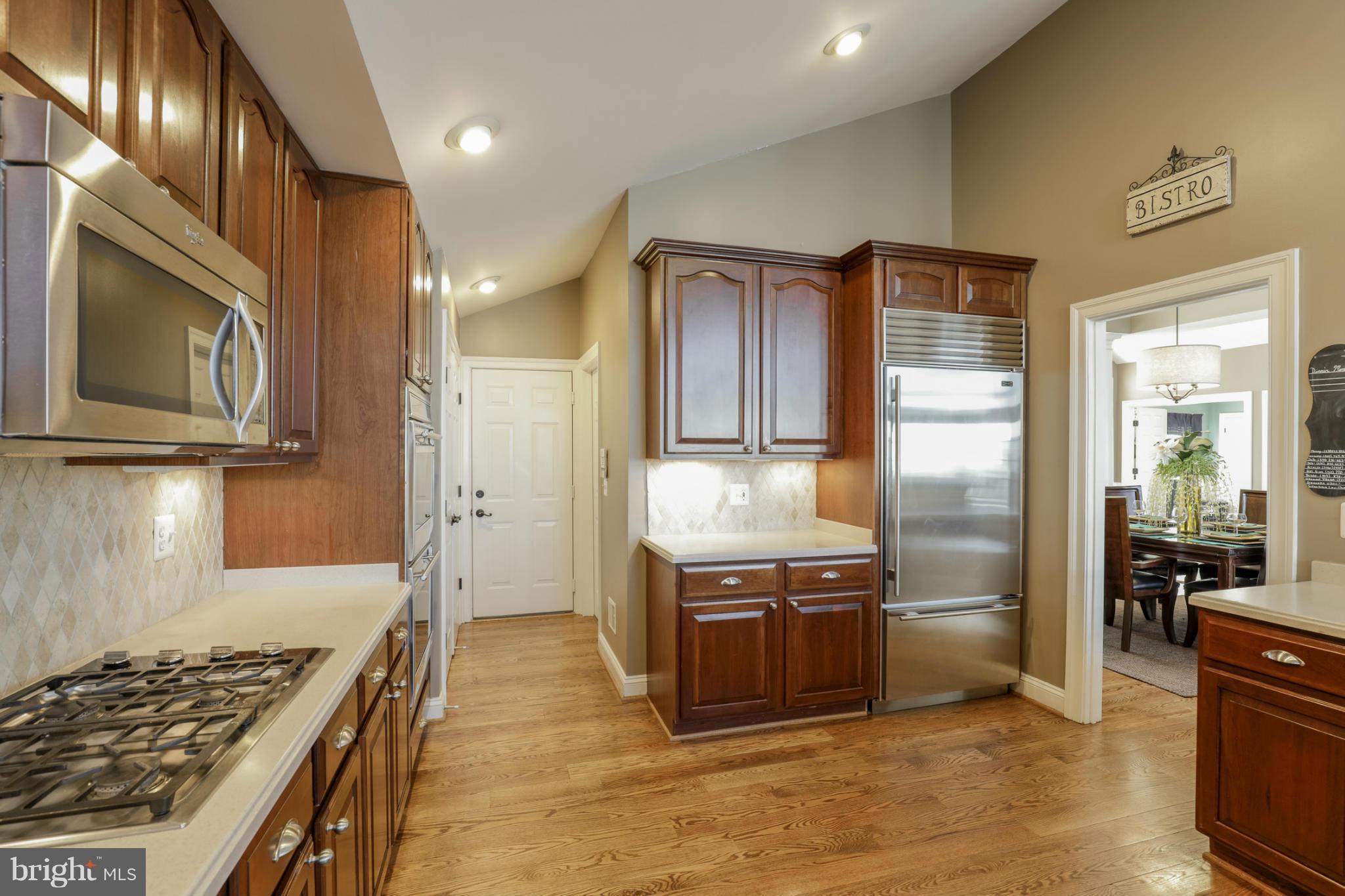 NEWPORT - Residential