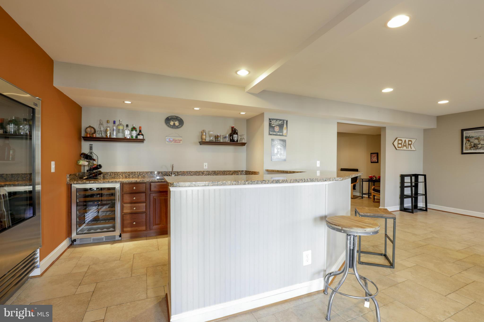 NEWPORT - Residential