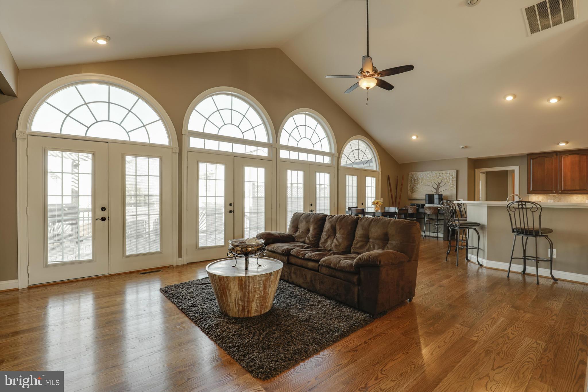 NEWPORT - Residential