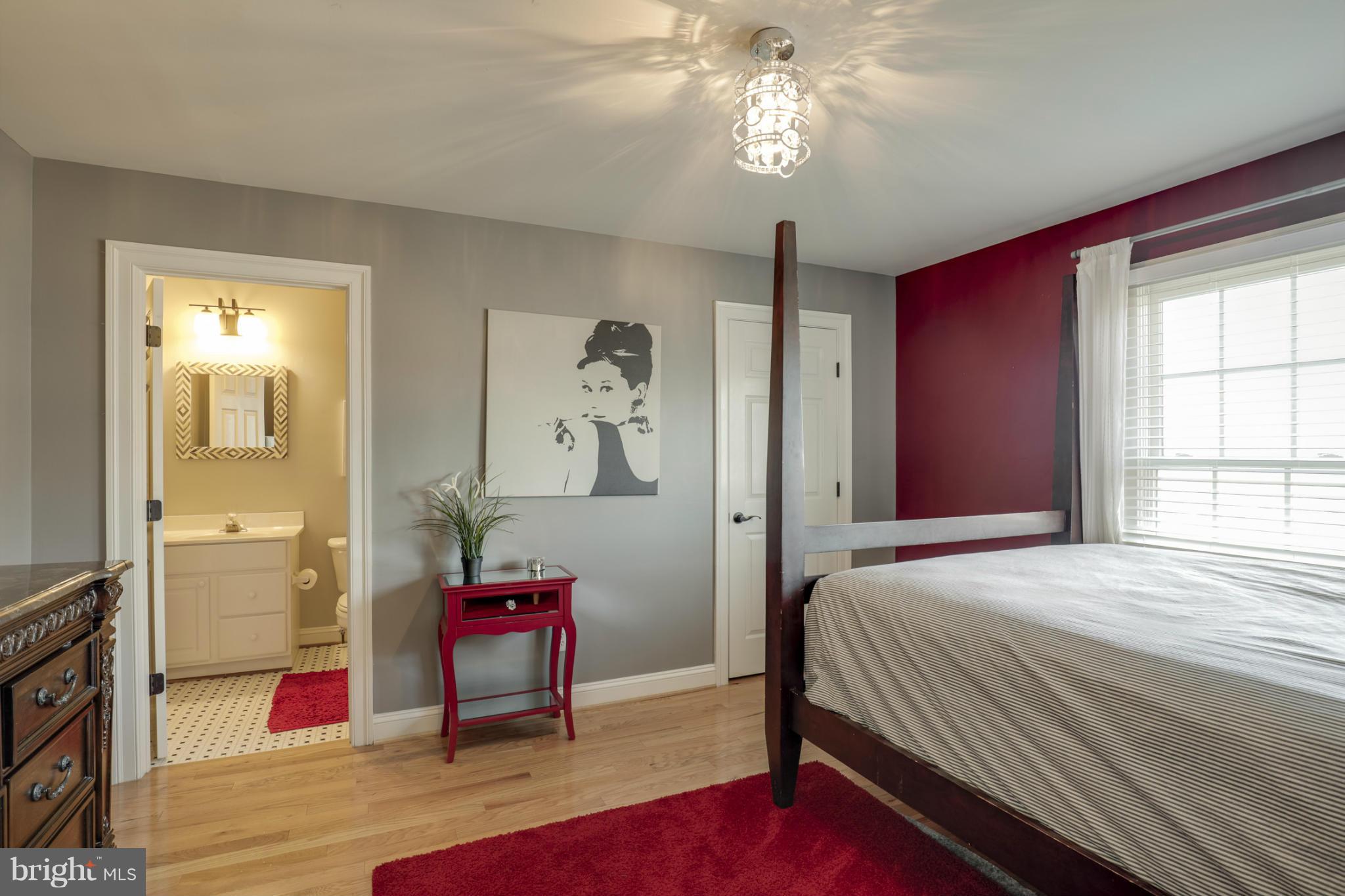 NEWPORT - Residential
