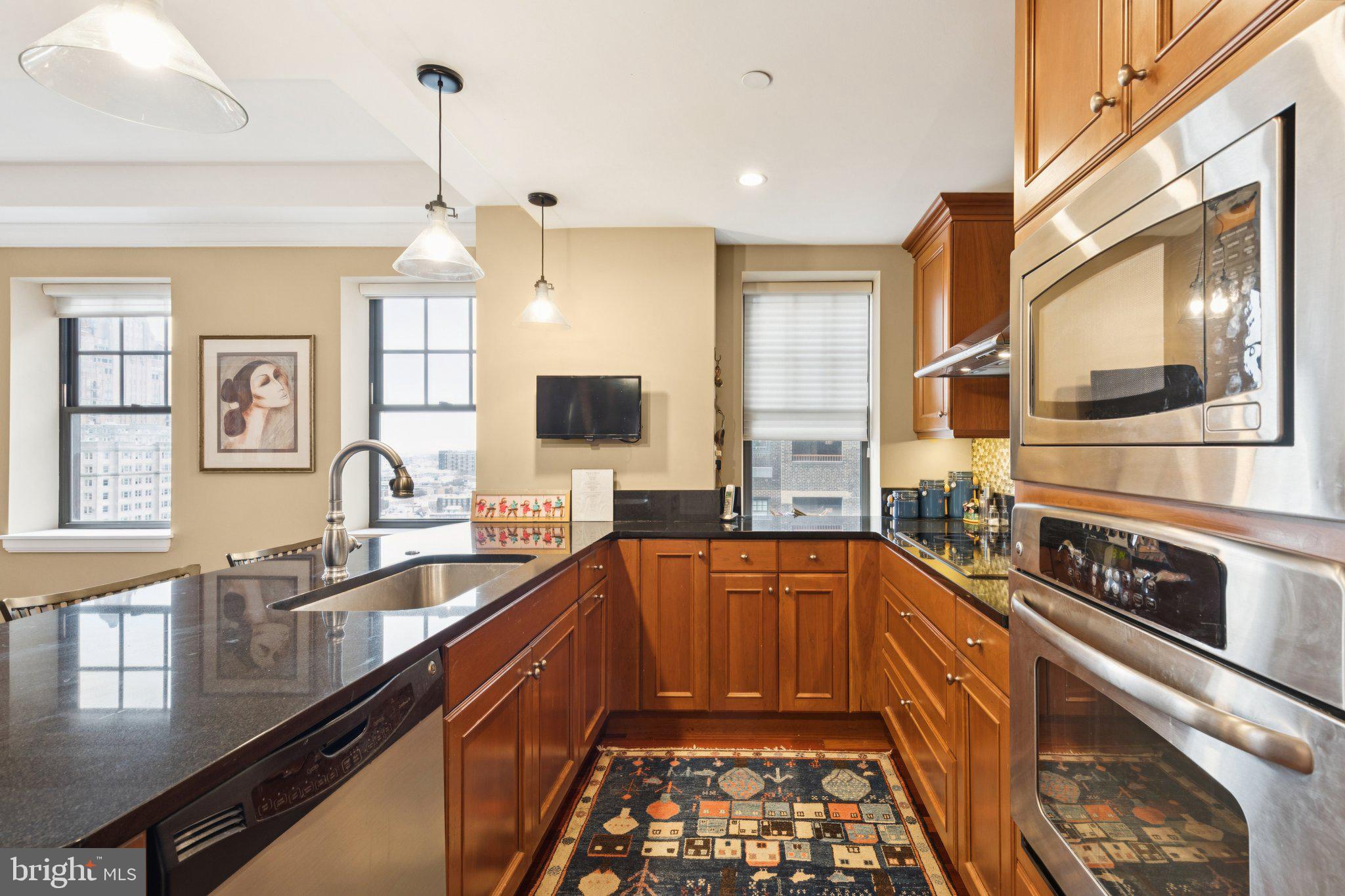 RITTENHOUSE SQUARE - Residential