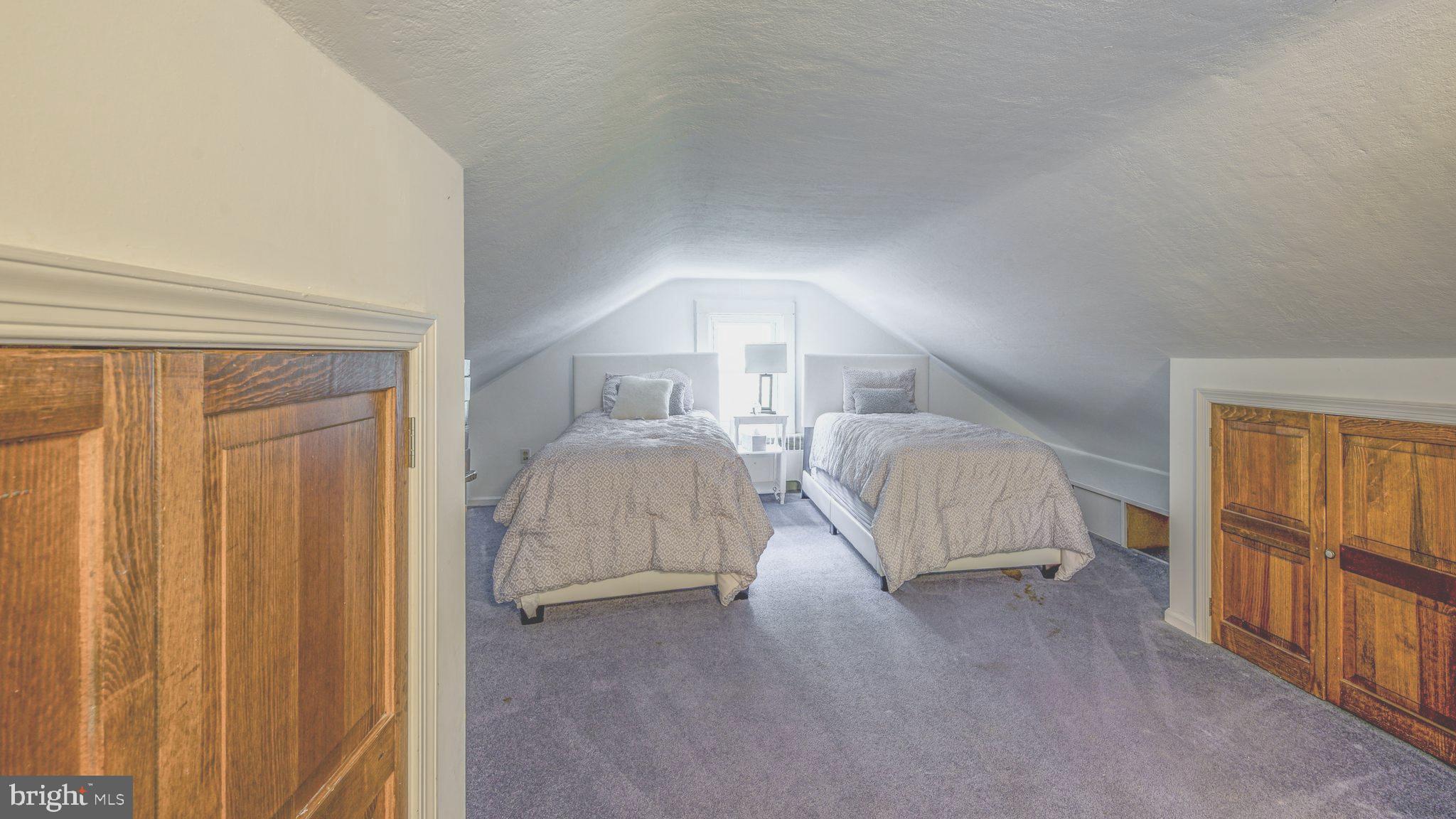 BLYTHEWOOD - Residential