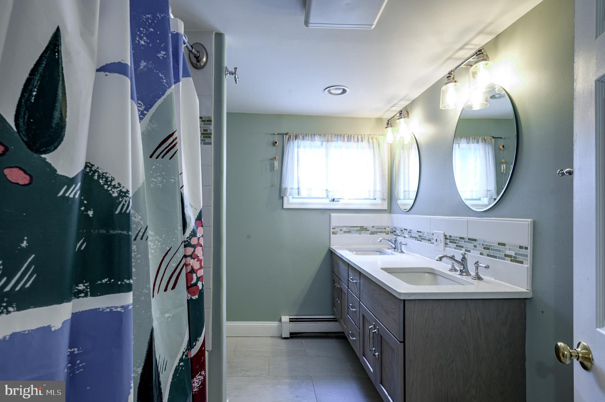 BLYTHEWOOD - Residential