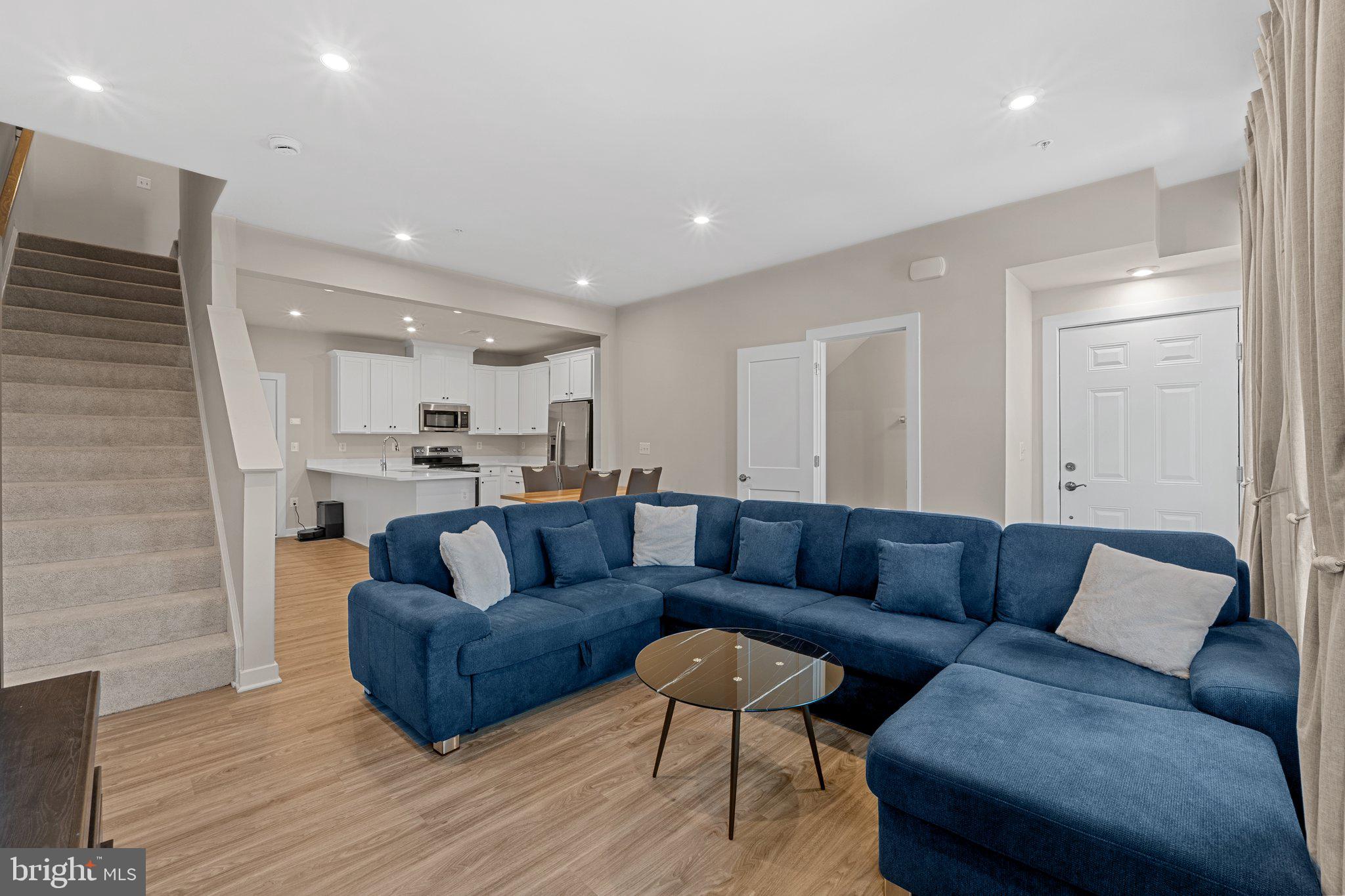 MANASSAS PARK - Residential Lease