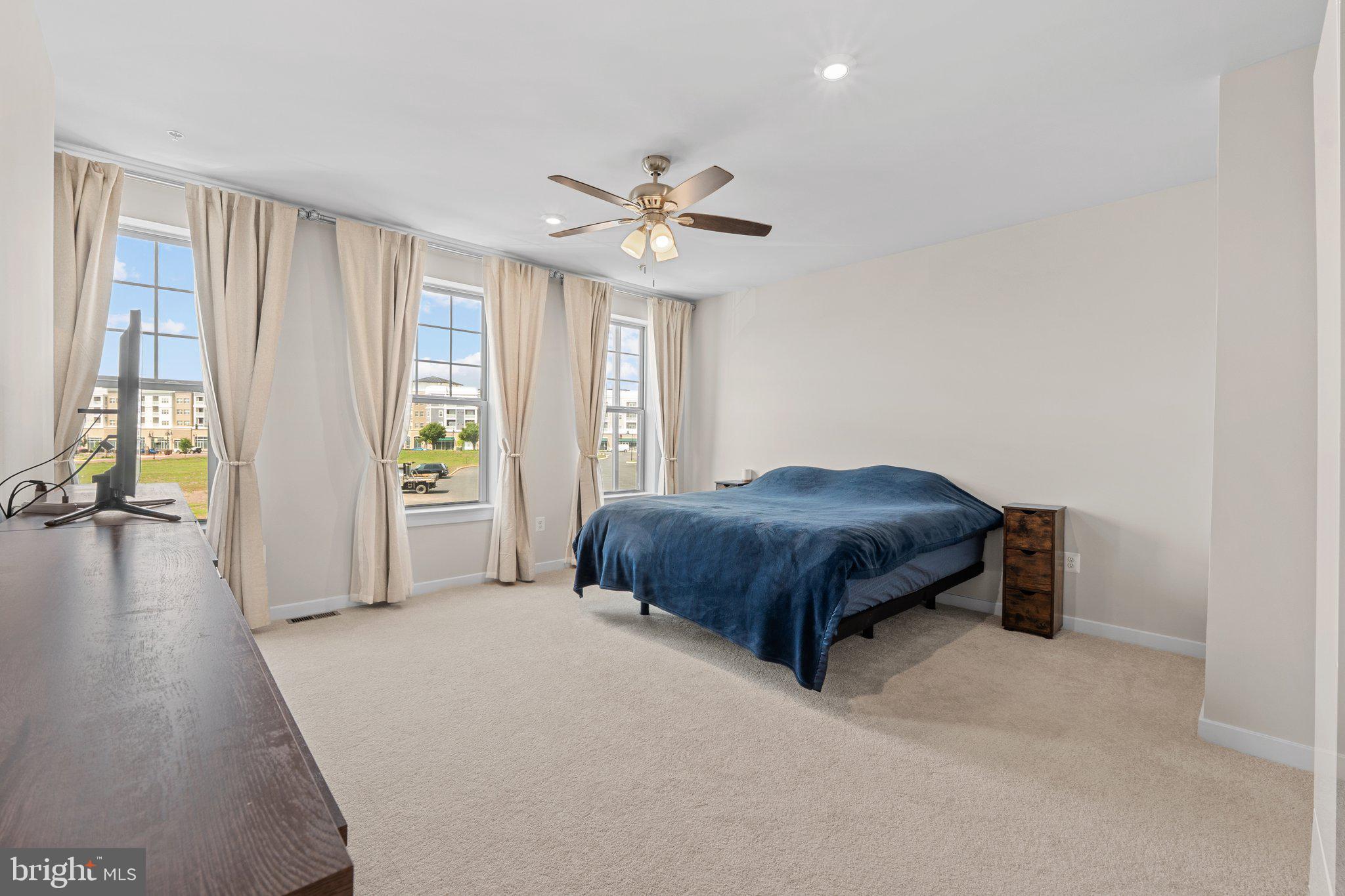 MANASSAS PARK - Residential Lease