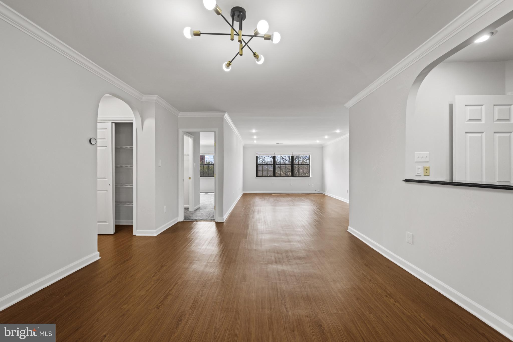 DULANEY TOWERS - Residential