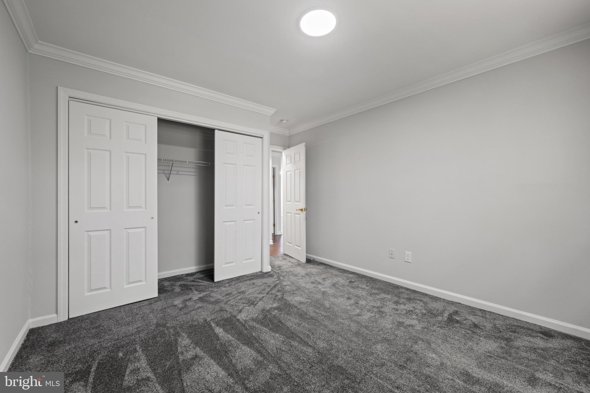 DULANEY TOWERS - Residential