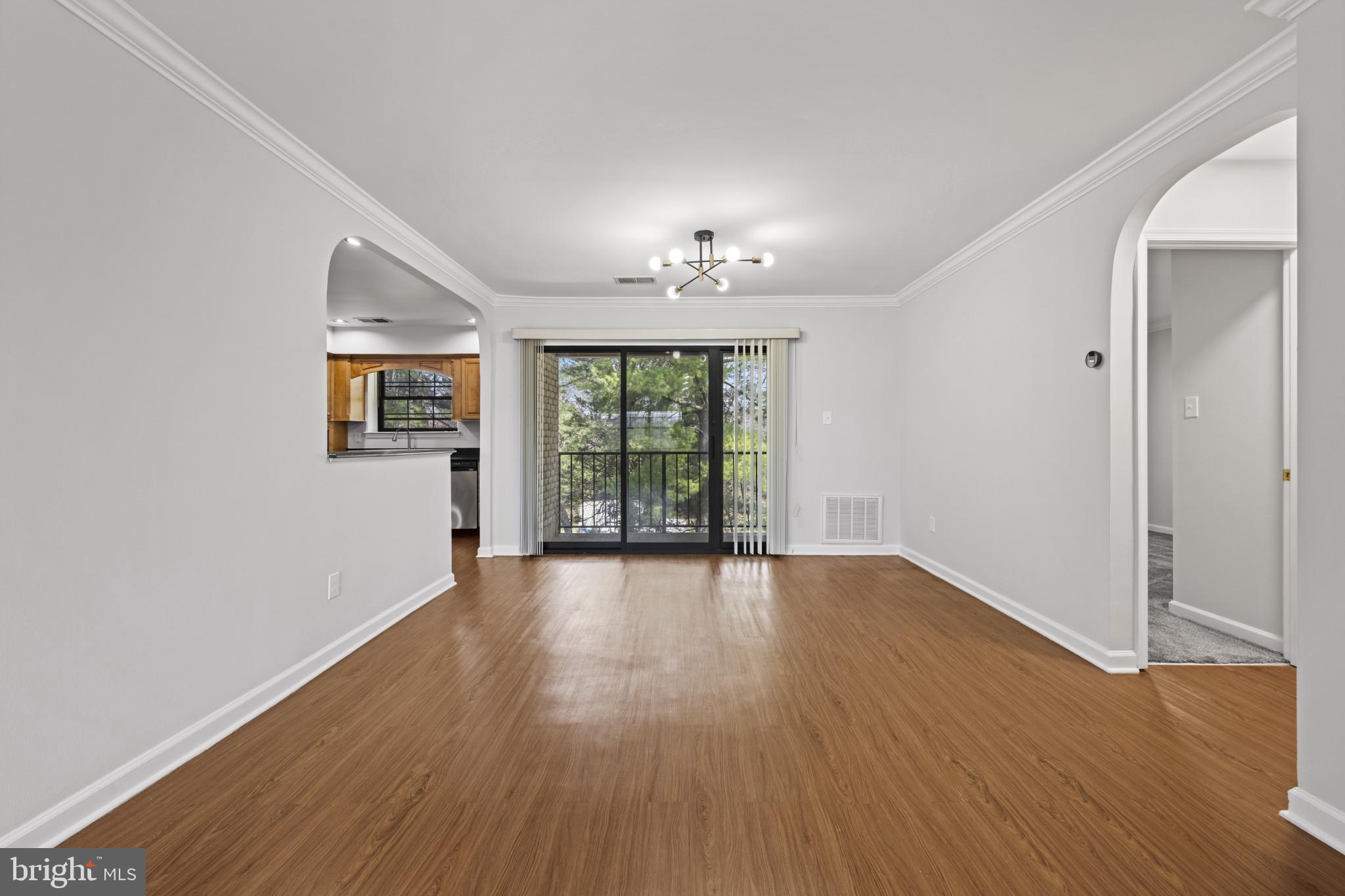 DULANEY TOWERS - Residential