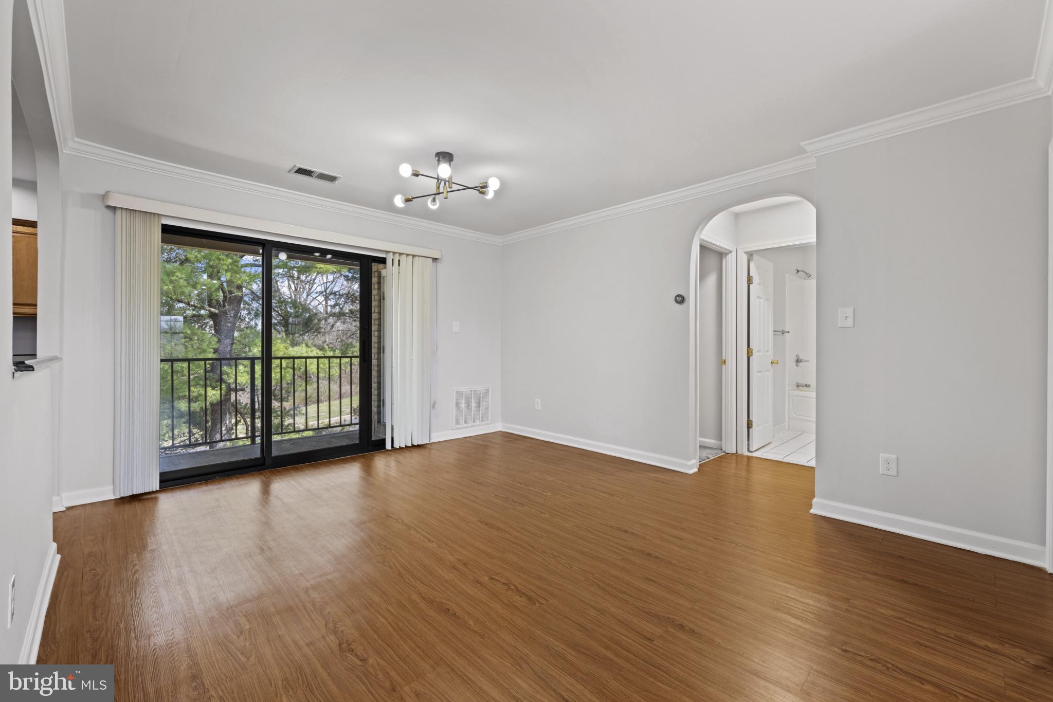 DULANEY TOWERS - Residential