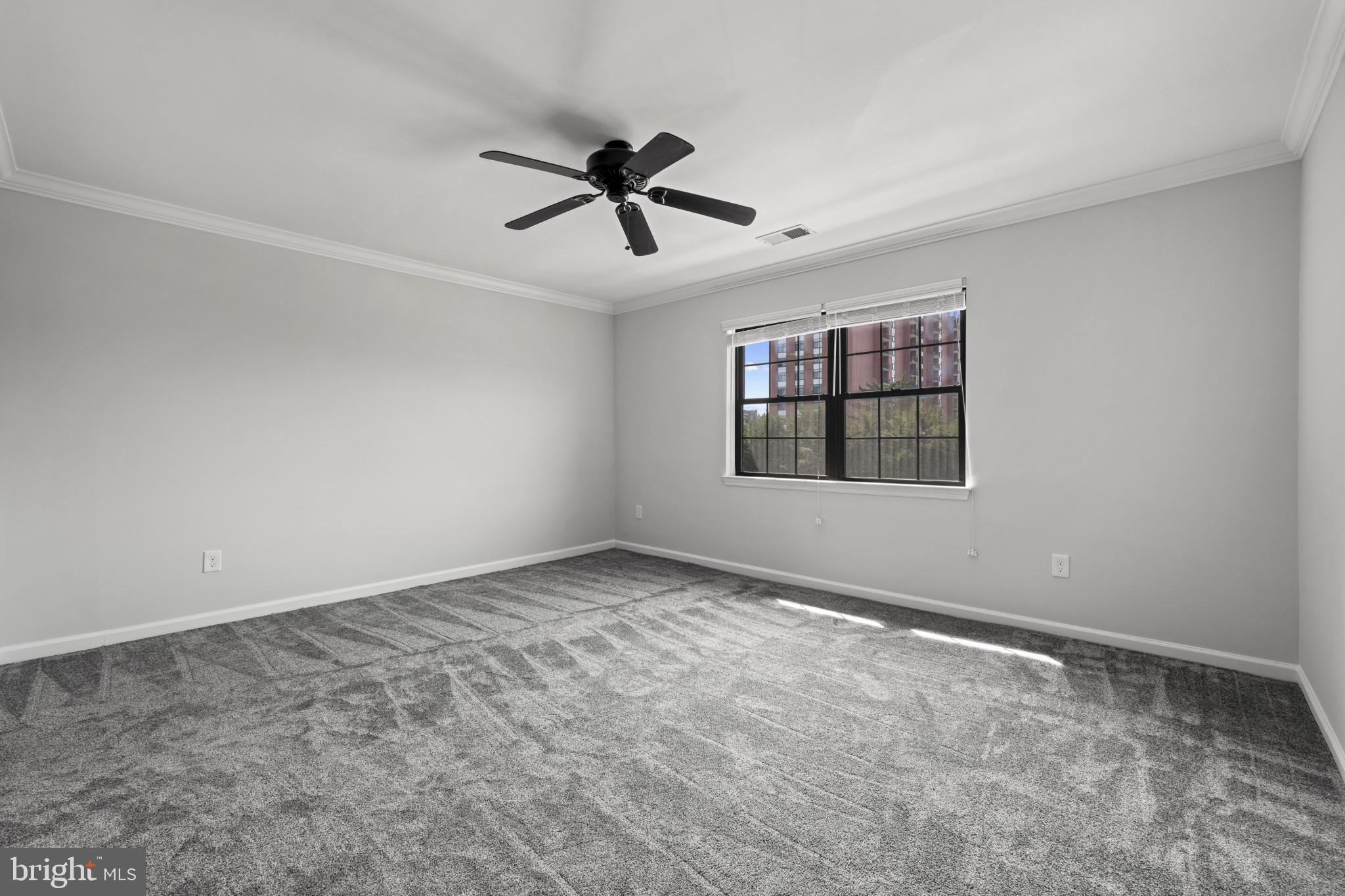 DULANEY TOWERS - Residential