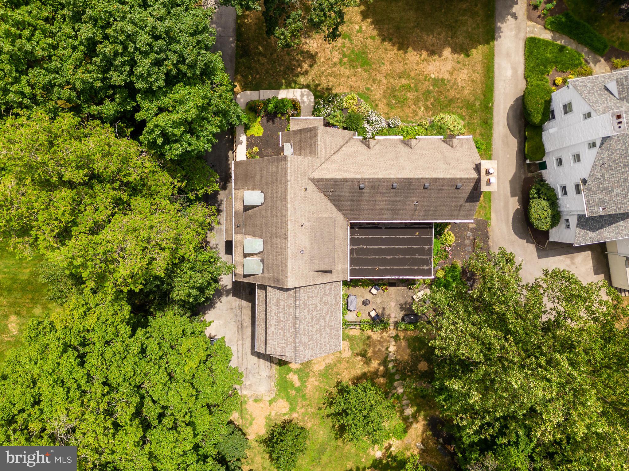 MERION GOLF MANOR - Residential