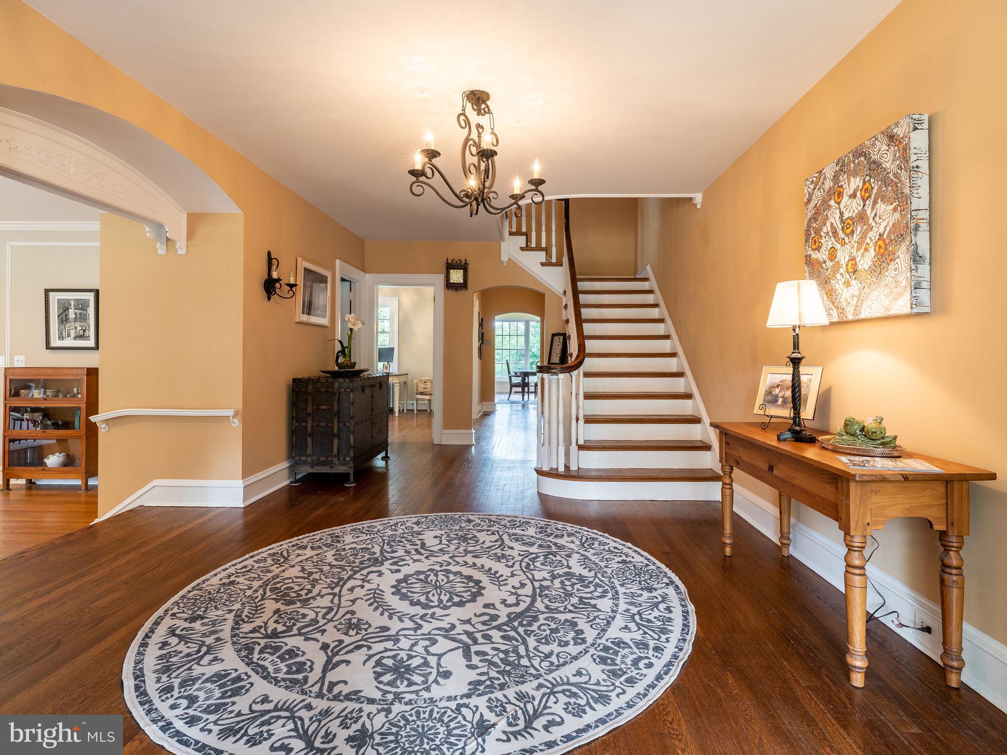 MERION GOLF MANOR - Residential