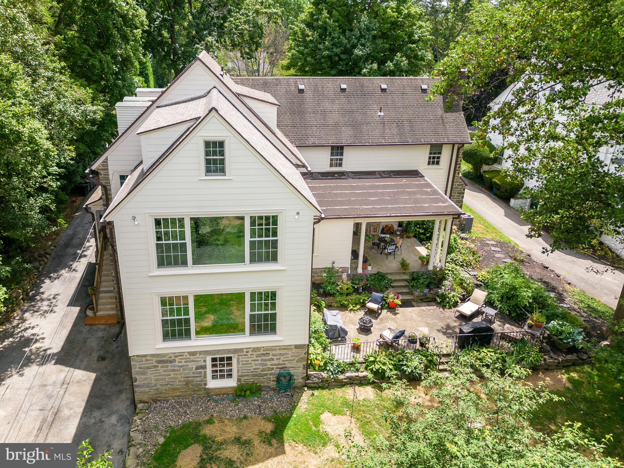 MERION GOLF MANOR - Residential