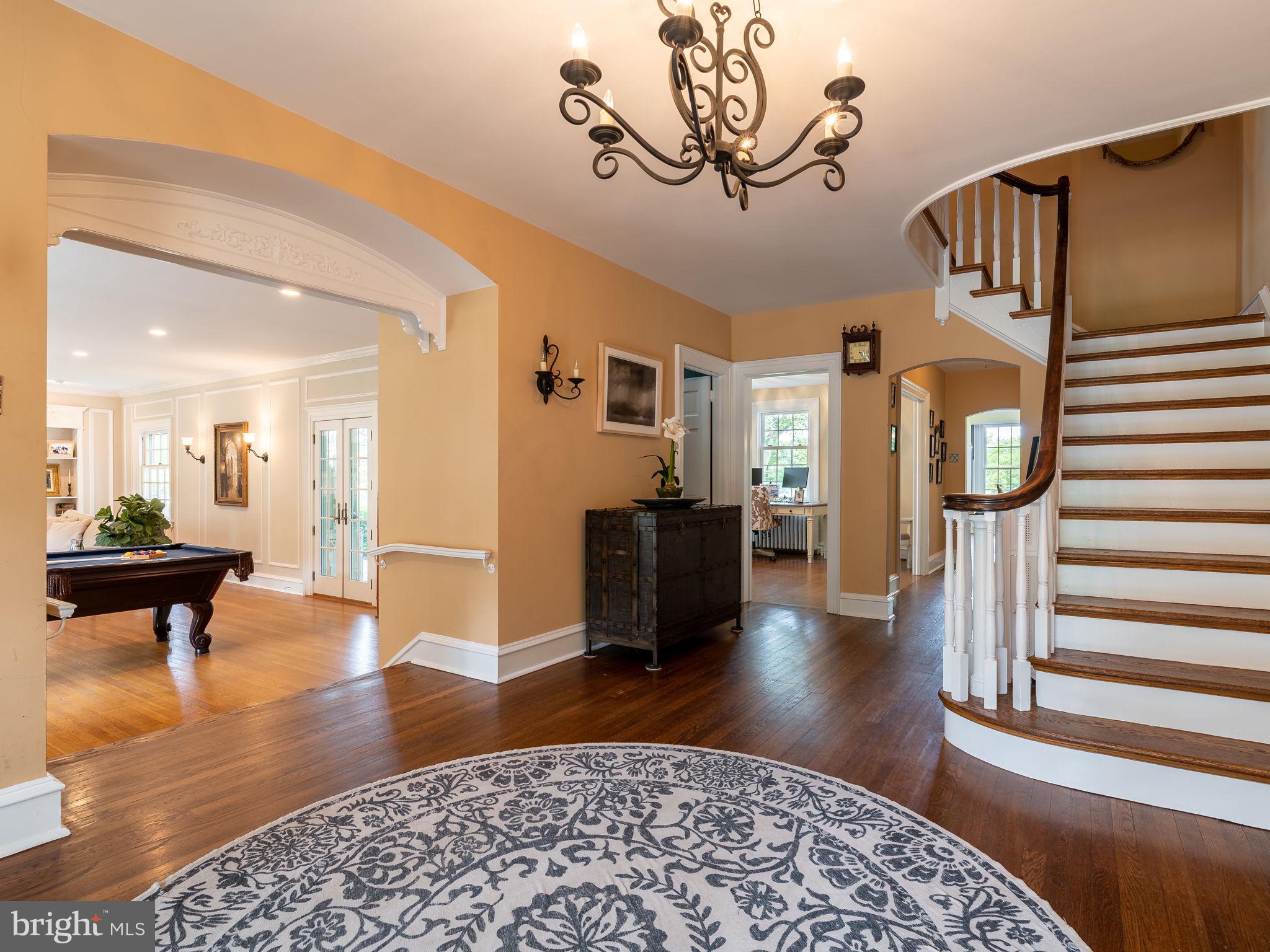 MERION GOLF MANOR - Residential