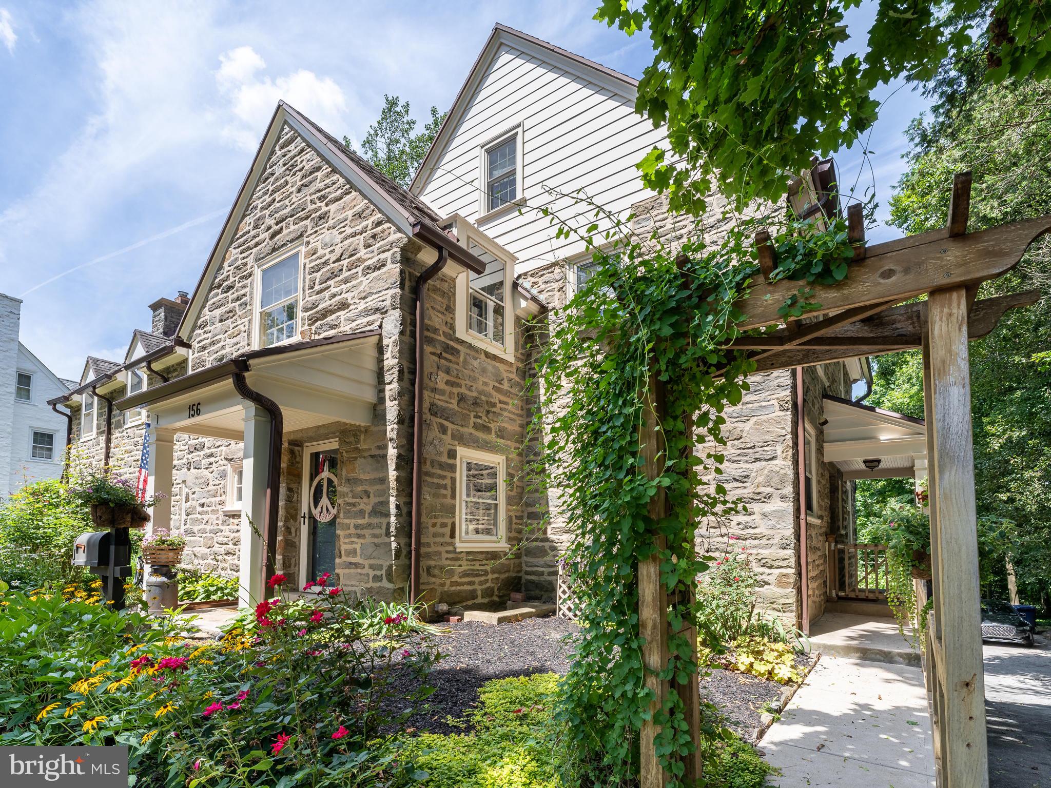 MERION GOLF MANOR - Residential