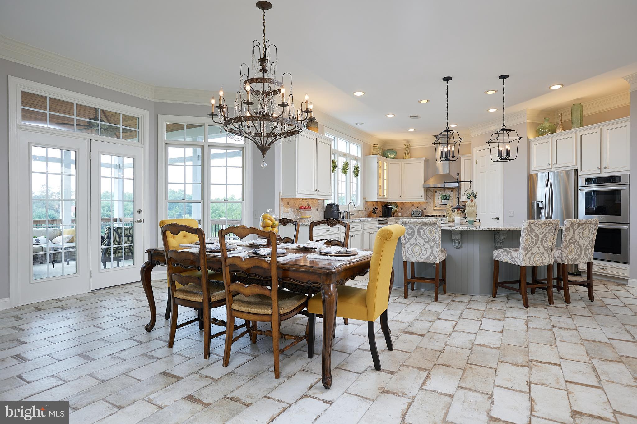 GOLF ESTATES - Residential