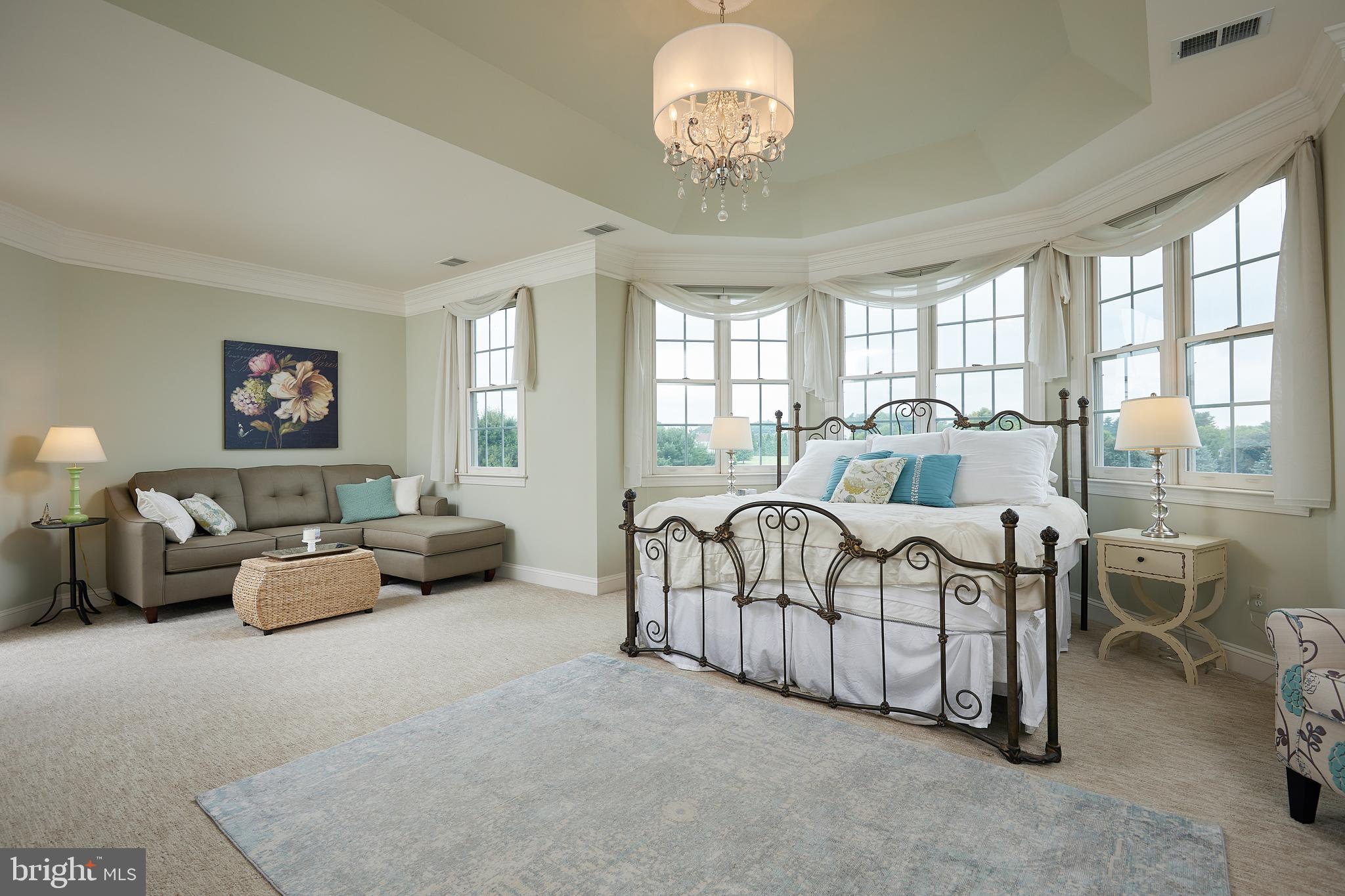 GOLF ESTATES - Residential