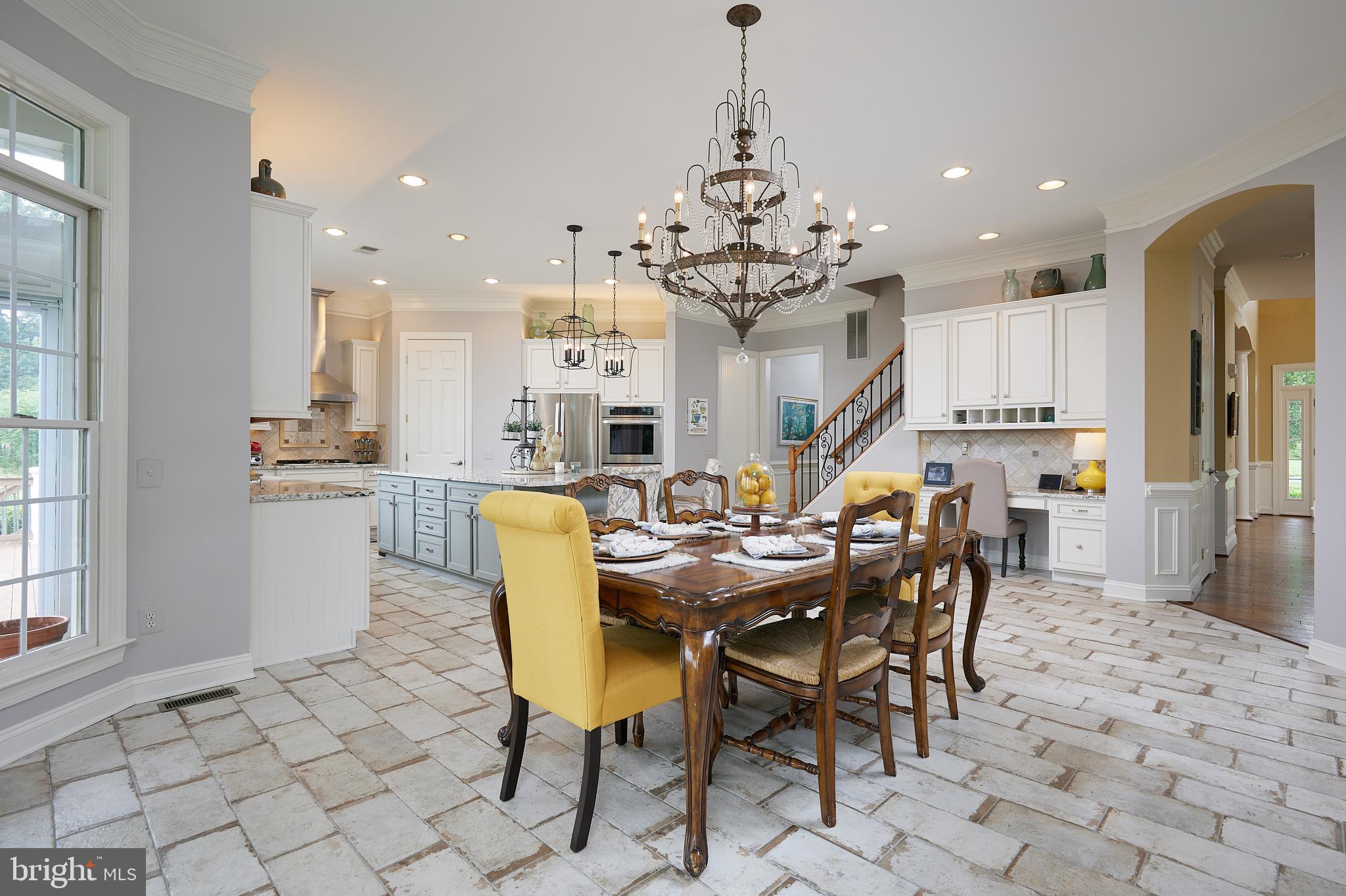 GOLF ESTATES - Residential